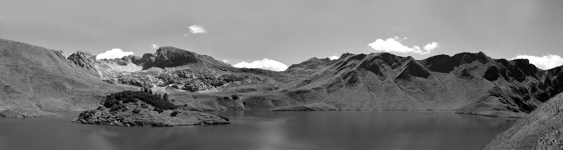 schrecksee-gac1d3fae4_1920.jpg
