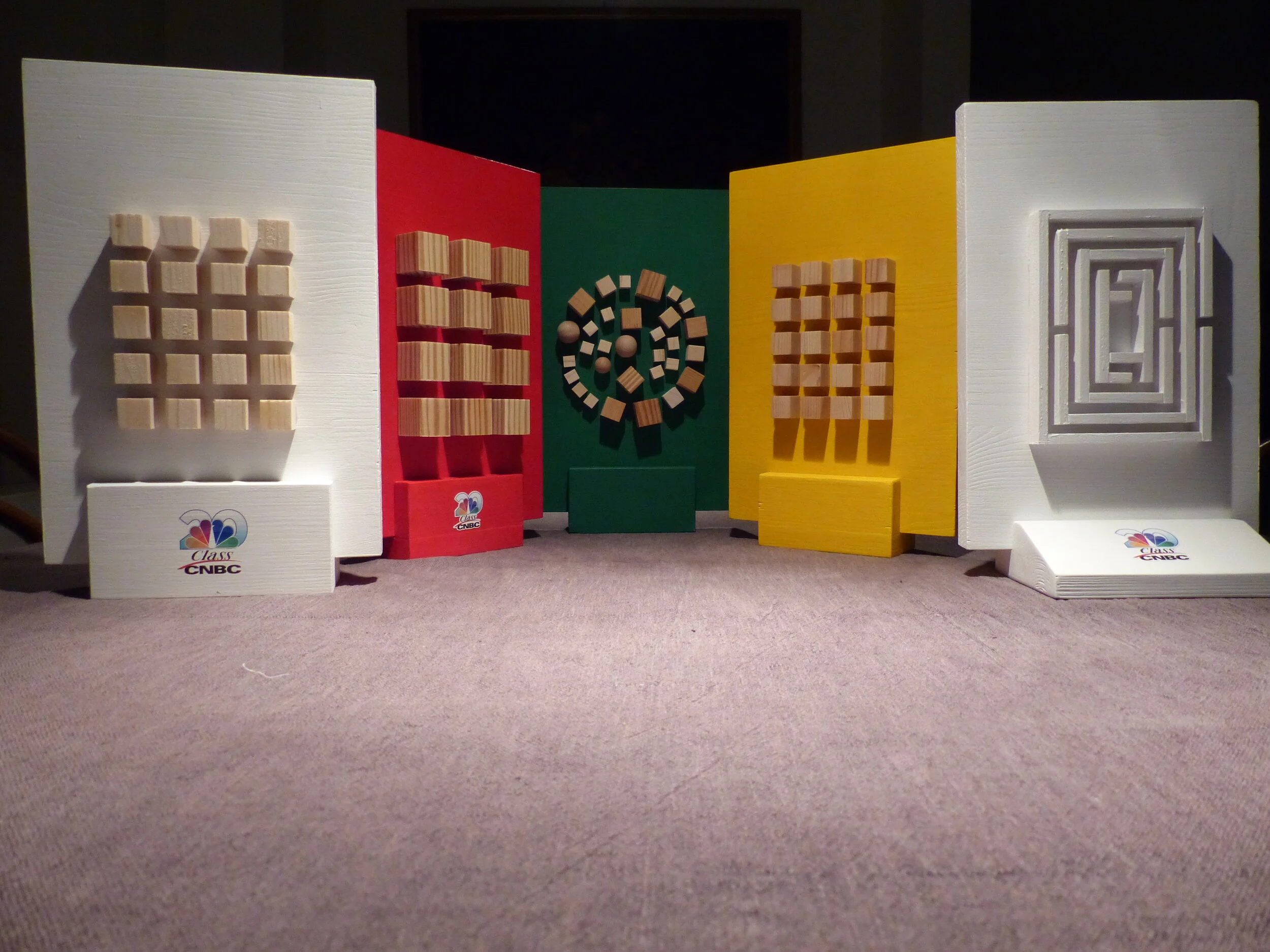 Gioco metafora della vita, 2020, legno su legno, tavolette cm 30x20 