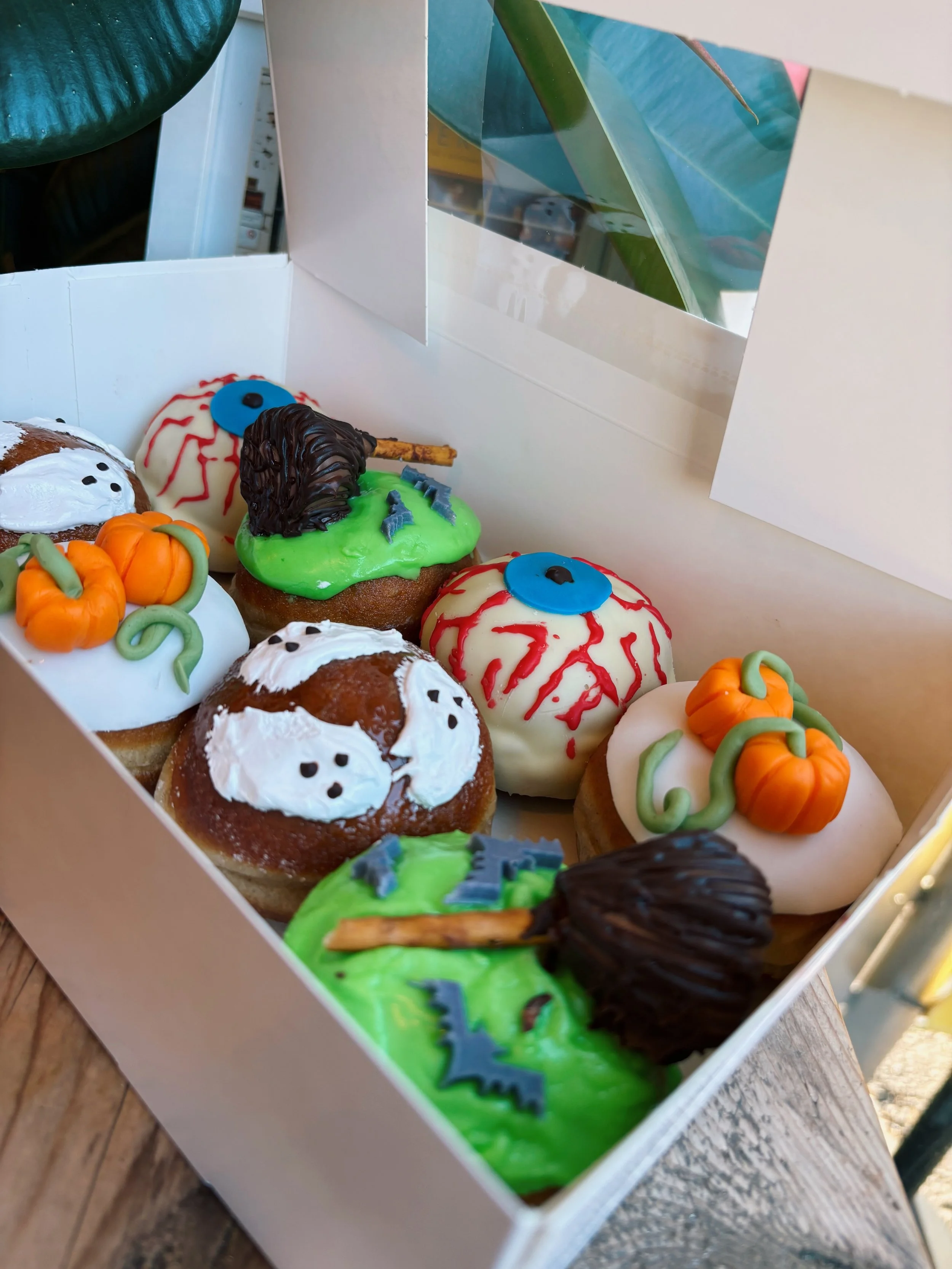 Halloween Minis Special Edition - Friday & Saturday October 31st + 1st