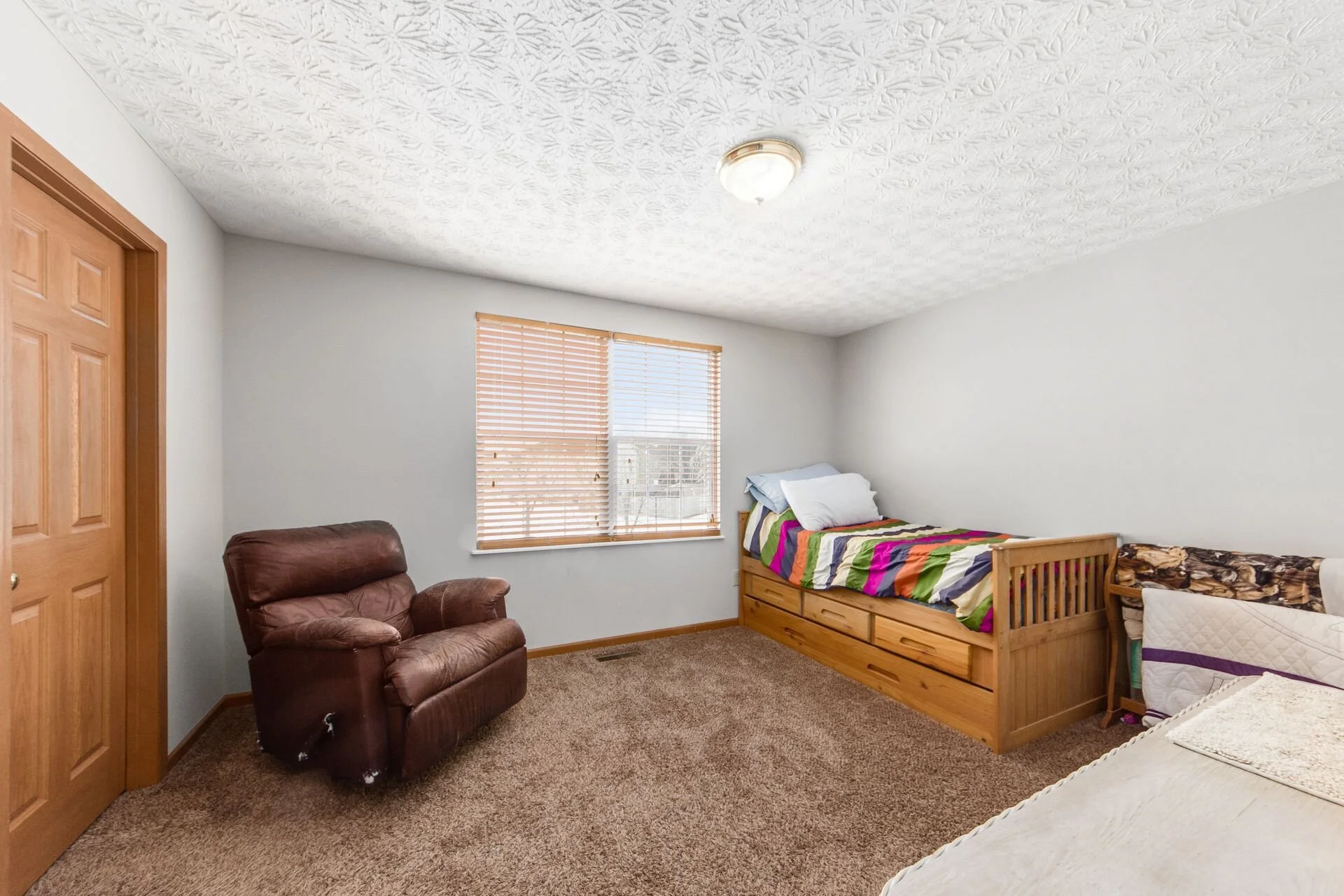 [020] 6201 Nasby Dr, Galloway, .jpg