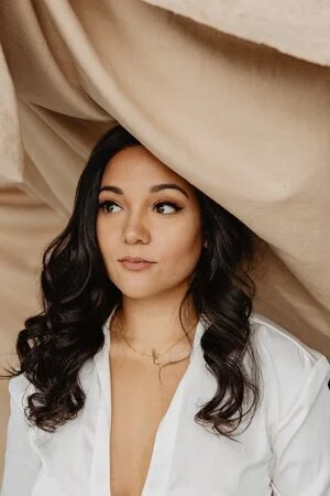 Don’t Be Tough, Be Resilient with Komal Minhas