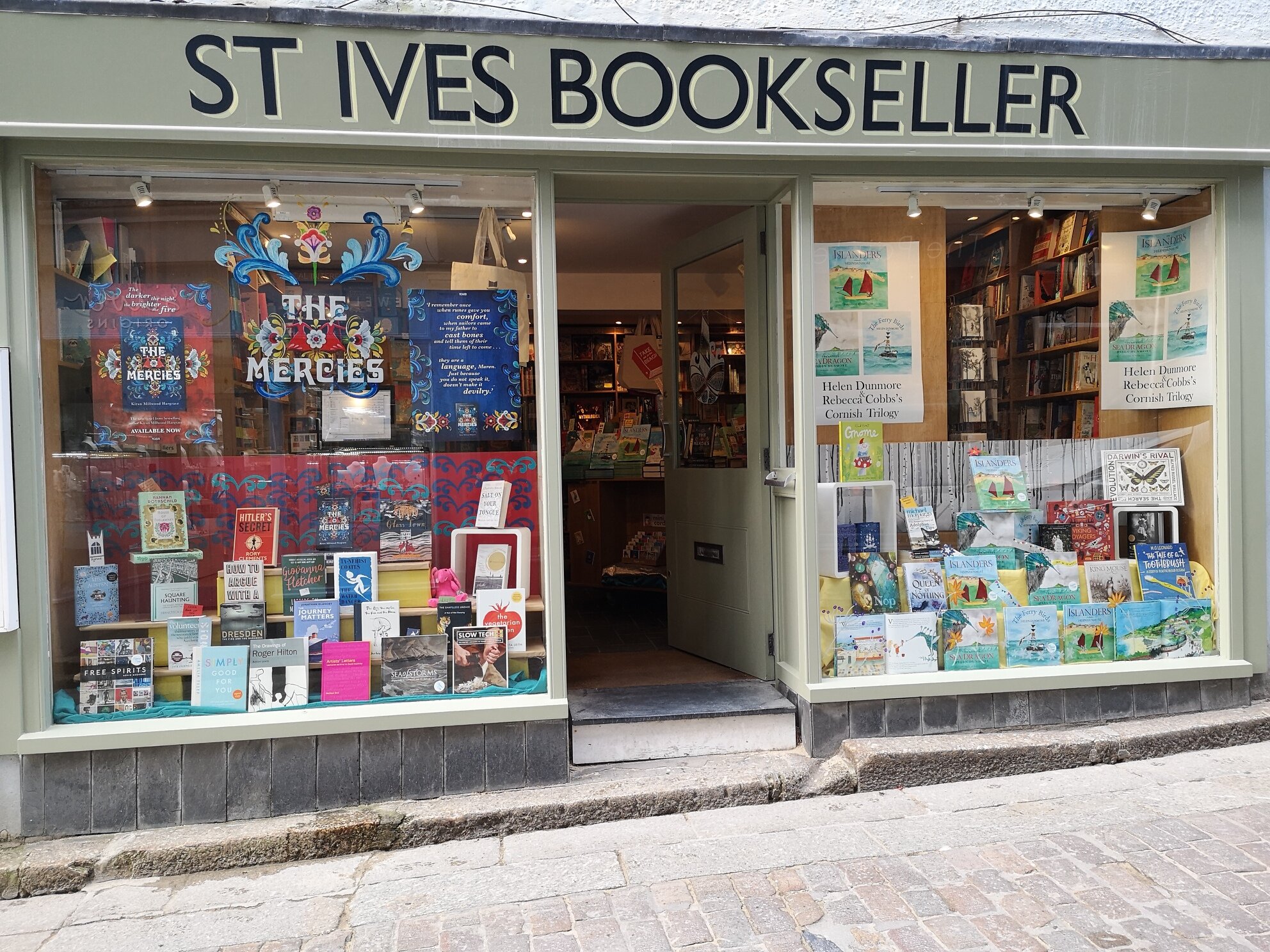 st-ives-bookseller.jpg