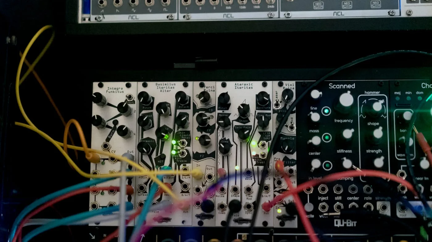 noiseeng.jpg