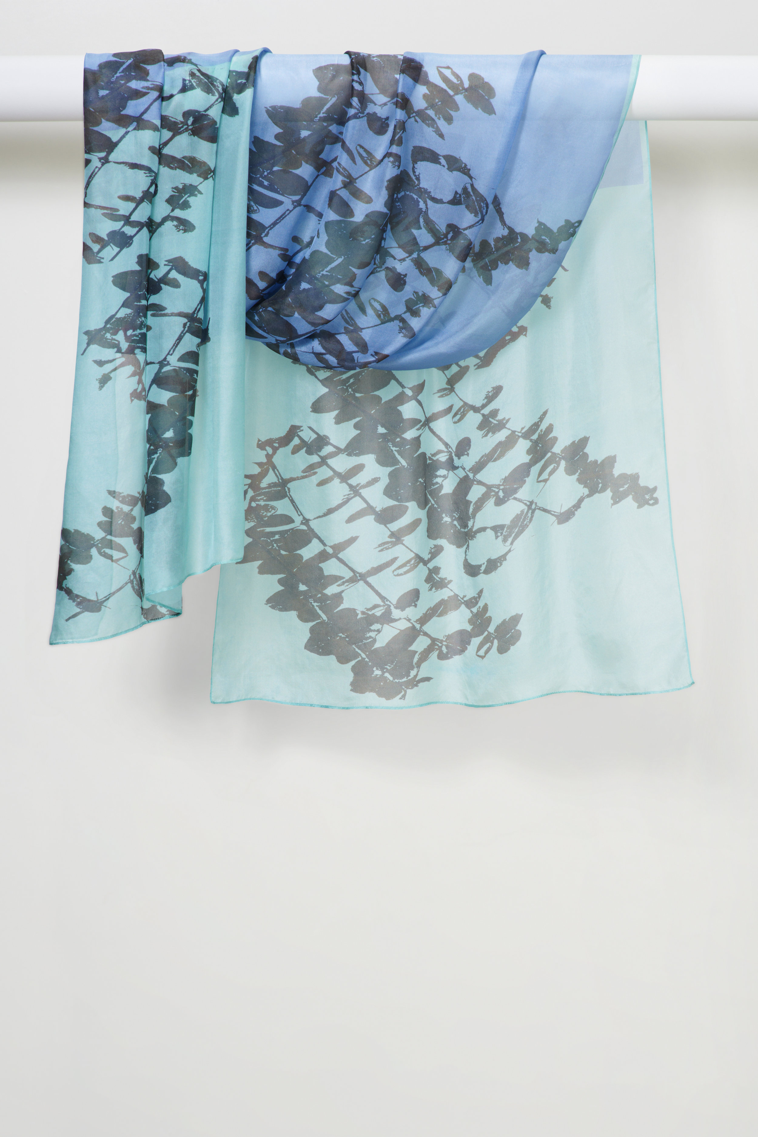 Leaves_Blue_Scarf 18C.jpg