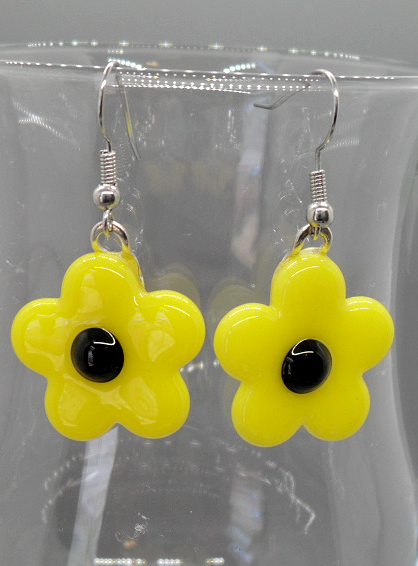 Ev yellow earrings.png