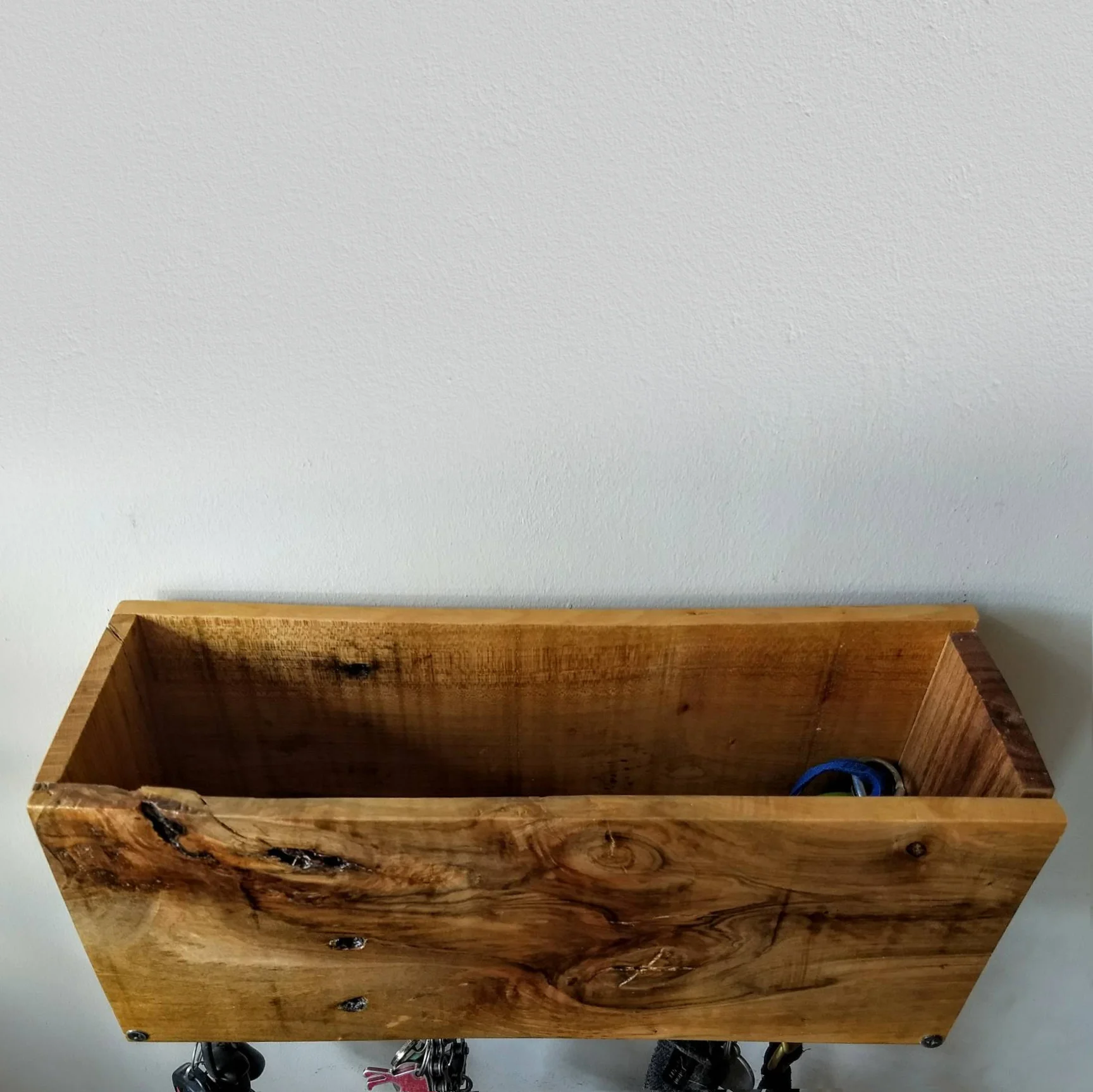 Entryway-Organizer3.jpg