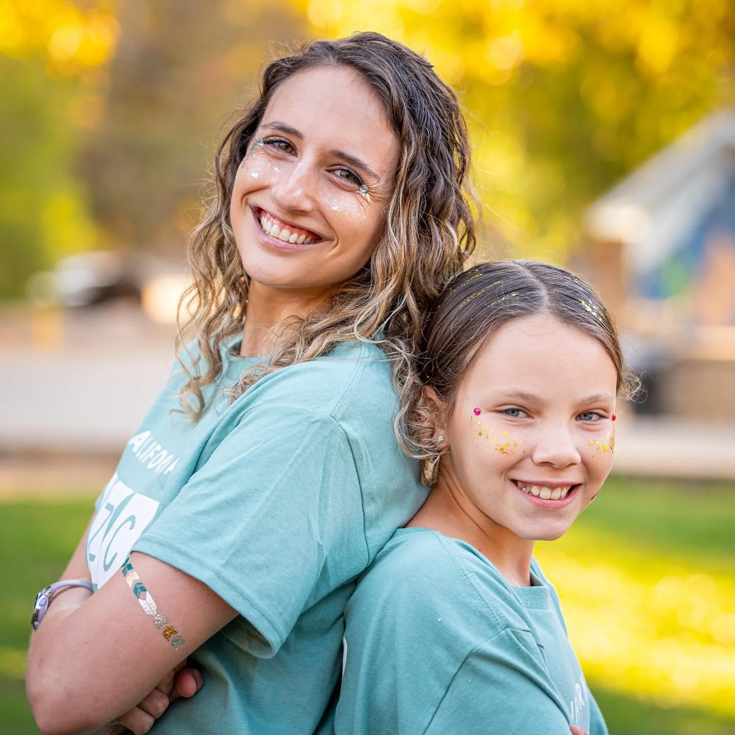 October was a crazy month! Turned 30, had another amazing weekend with @comfortzonecamp, celebrated @chlolo and David, and finished it all off with murder&hellip;.mystery parties 😁