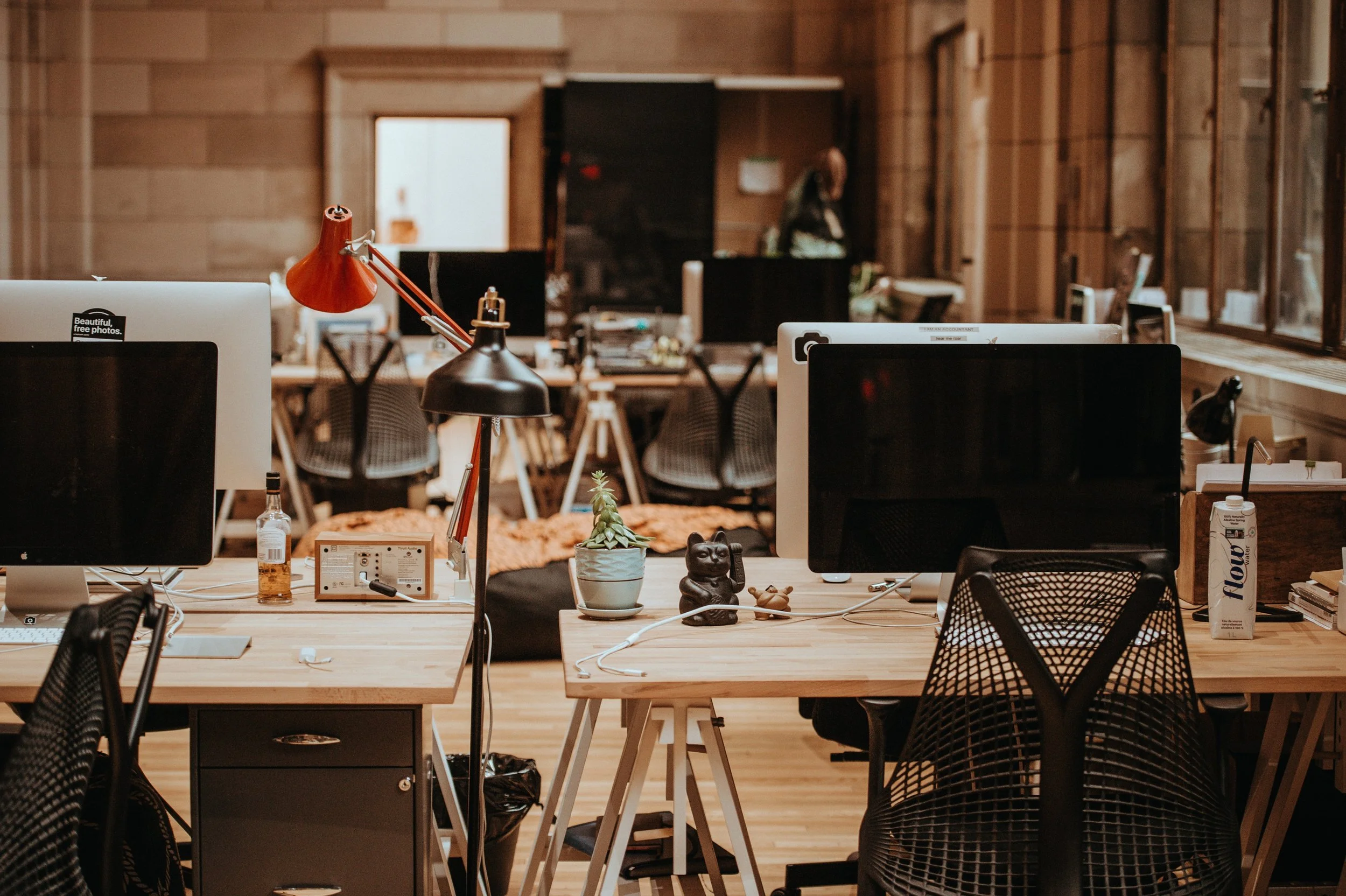 Coworking & Workspaces