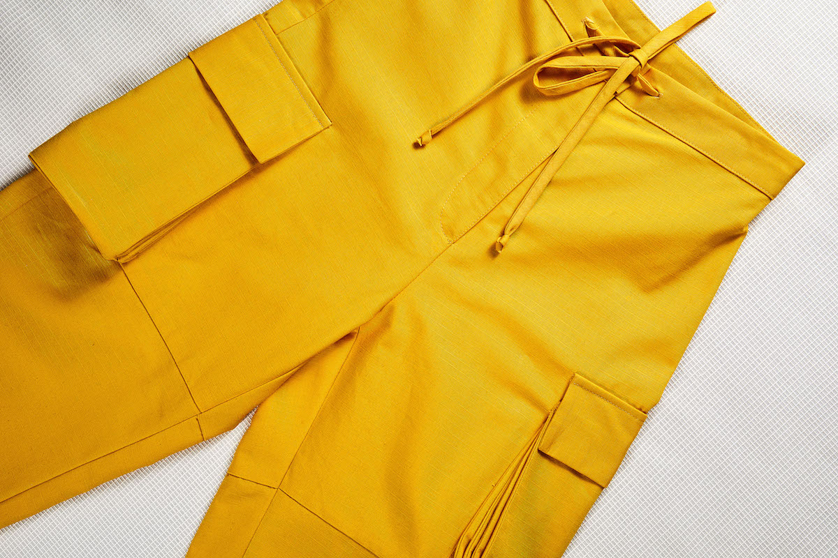 9AccordionPantsYellow2sm.jpg