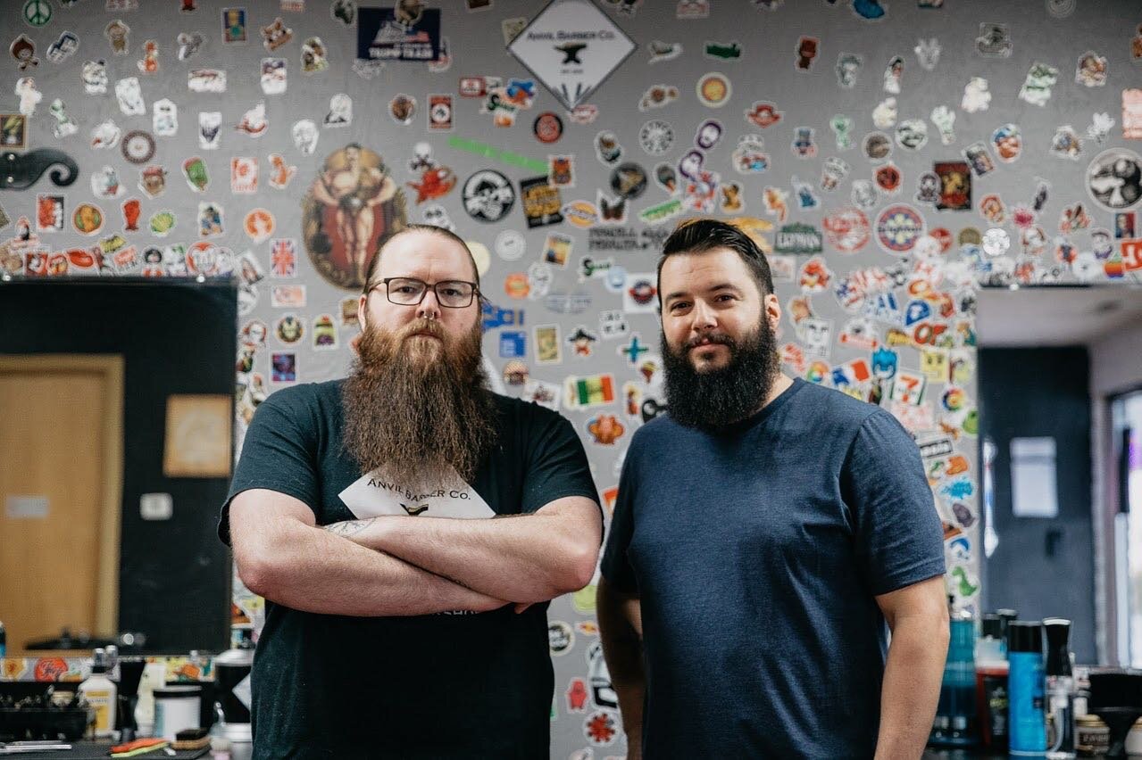 Just wanted to give a huge shoutout to @emanuelml for coming into the shop last week and taking rad pictures! If you have any photo needs, go check @emanuelml out!
📸: @emanuelml 
#AnvilBarberCo #JustABarbershop #barbershop #barber #americanforkbarbe