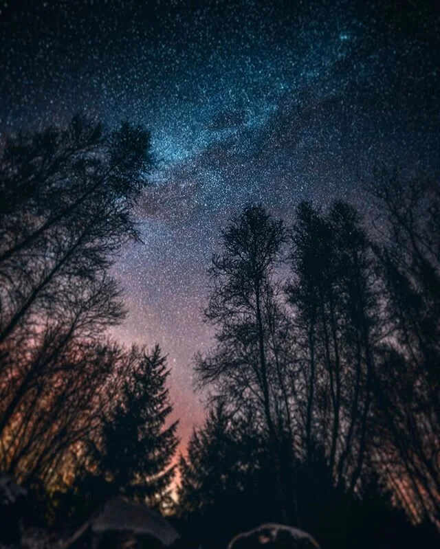 Watching the past ---------------------------------------------------- Shot w a Canon 5D mkiii ---------------------------------------------------- #nse_urban #igdaily #ig_masterpiece #igers #agameoftones #artofvisuals #illgrammers #moodygrams #visua