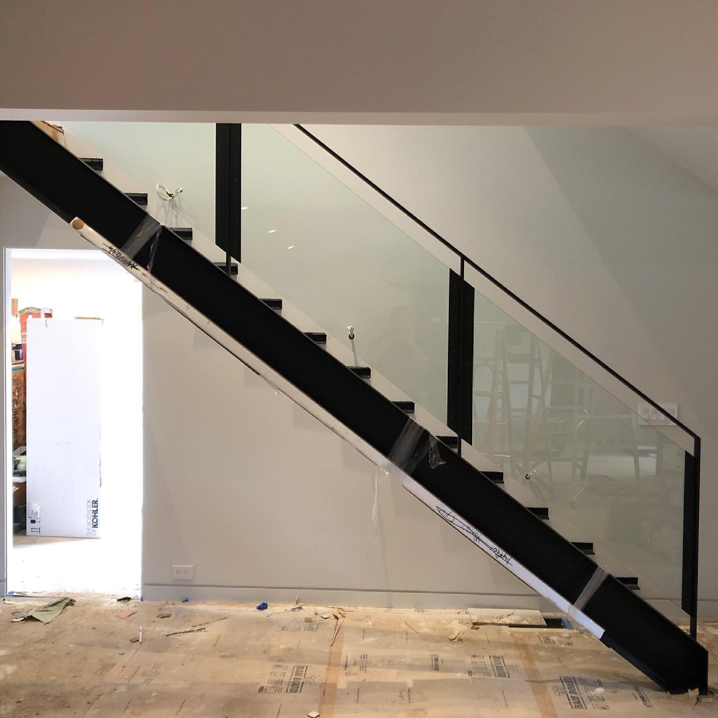 Mercer Island stair installation this morning.

#stairs #stairdesign #stairglass #metal #customstairs #interiordesign #design #fabrication #architecturaldesign #architecturalmetal