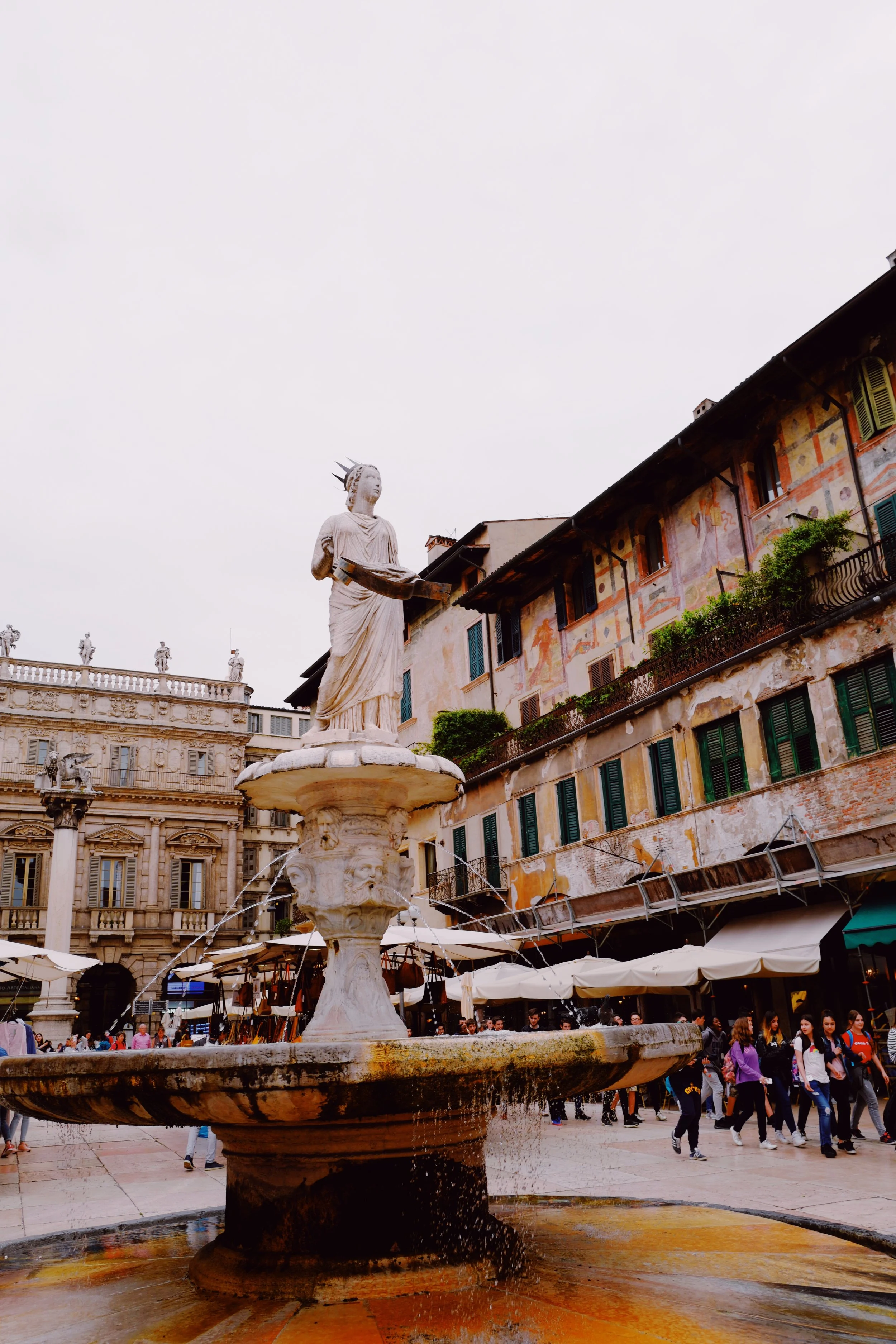 Madonna Verona
