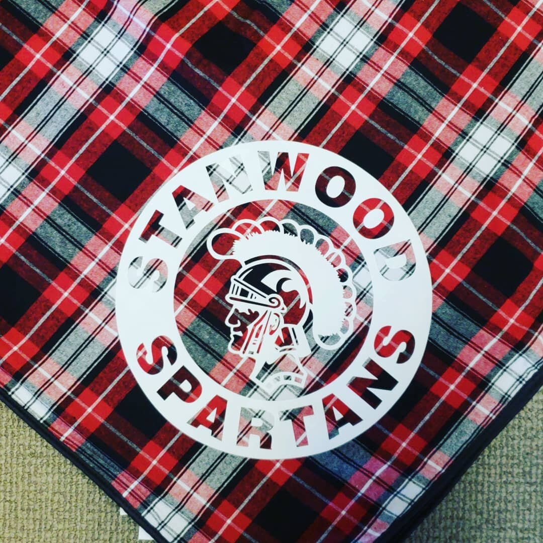 Stanwood Spartans Plaid Flannel Blanket.jpg