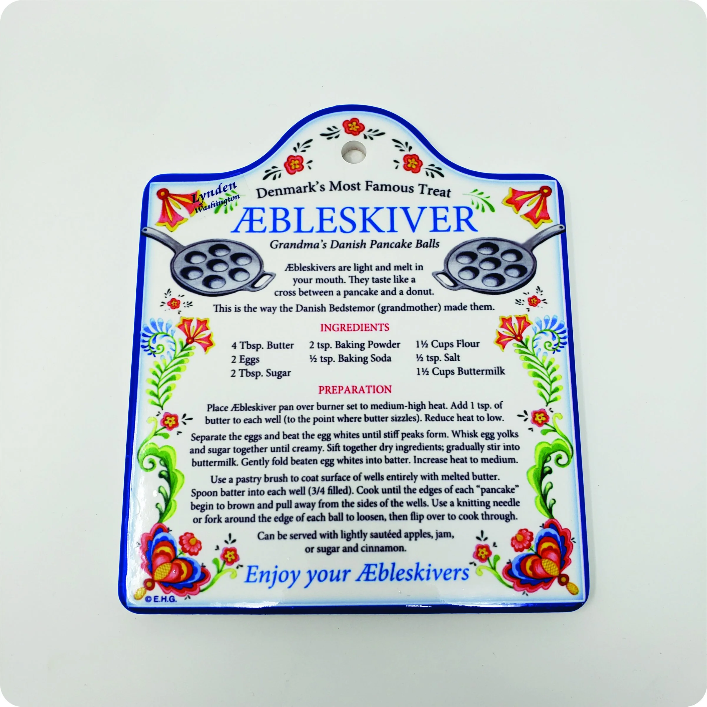 DT4905 Abelskiver Recipe Porcelain Cheeseboard.jpg