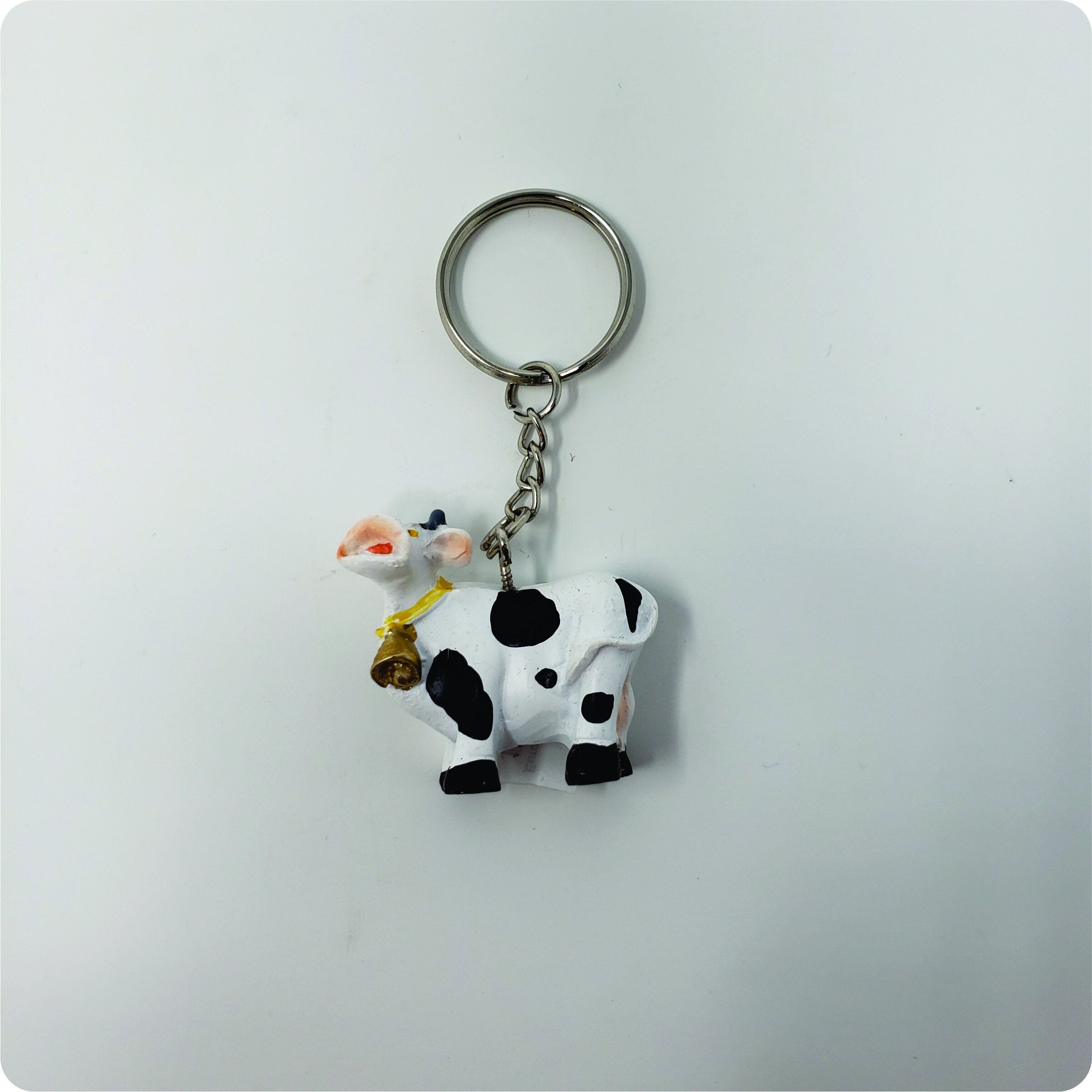 K260 Cow Keychain.jpg