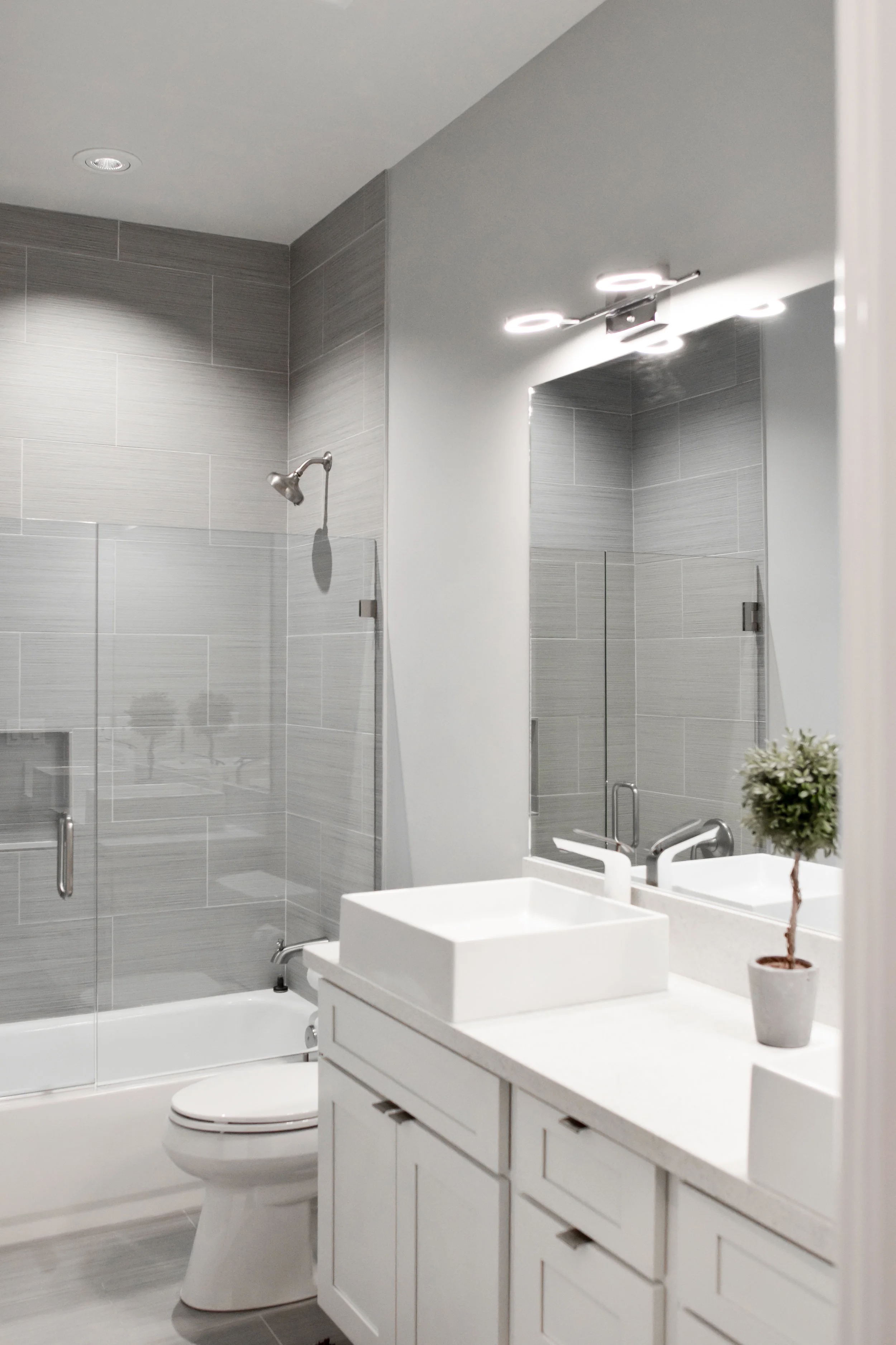 Alohi Custom Residence | Bath