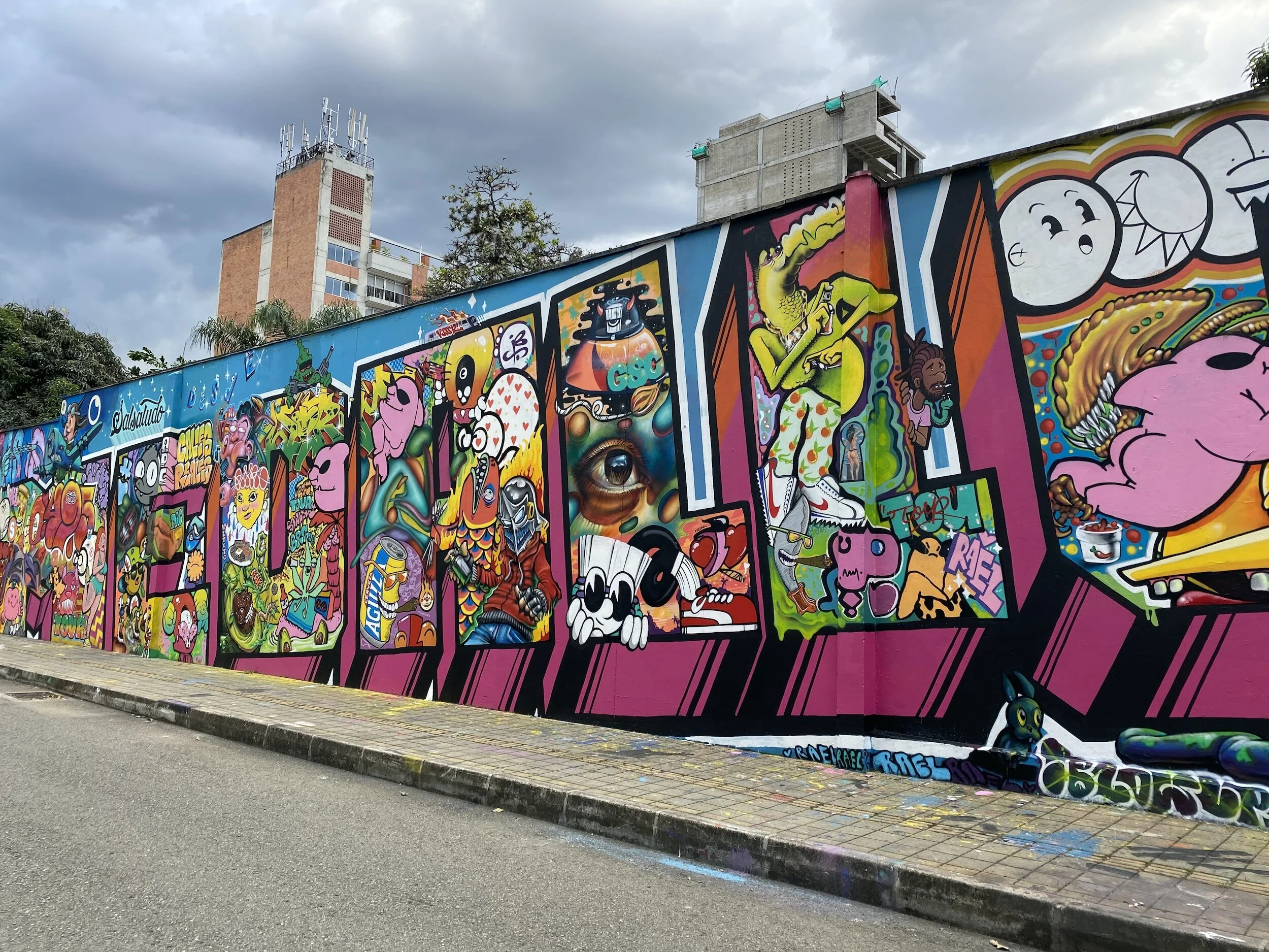 5 Dope Things to Do in Medellín, Colombia 🇨🇴