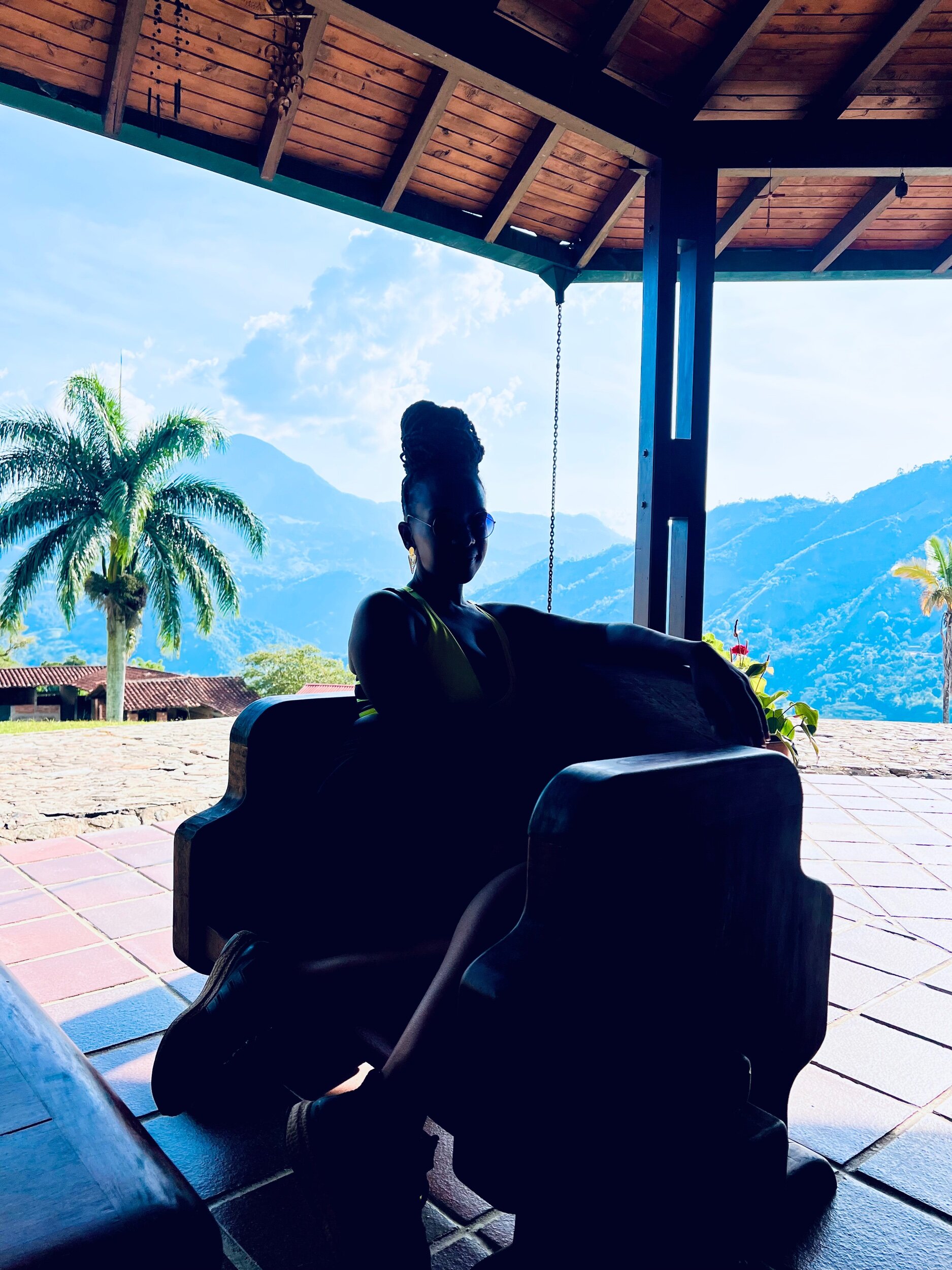 CE5B250F-29E4-4EF2-986B-F657E4840906