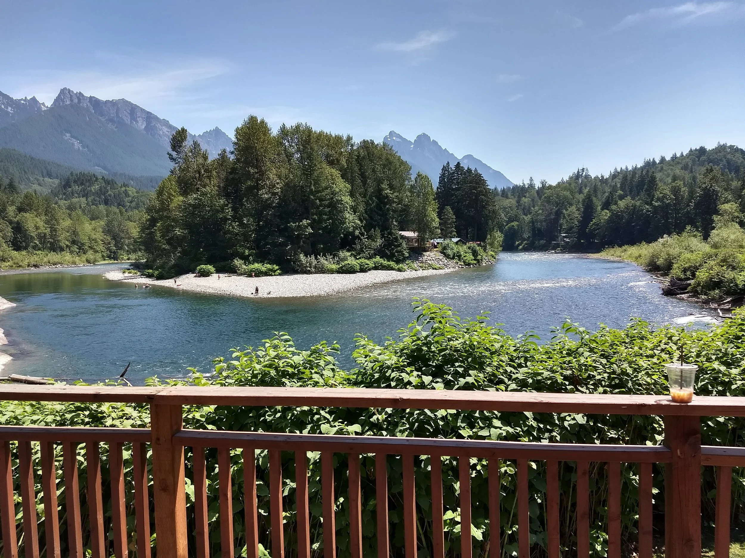 Skykomish Vida Chalet — PNW CASCADE CABINS
