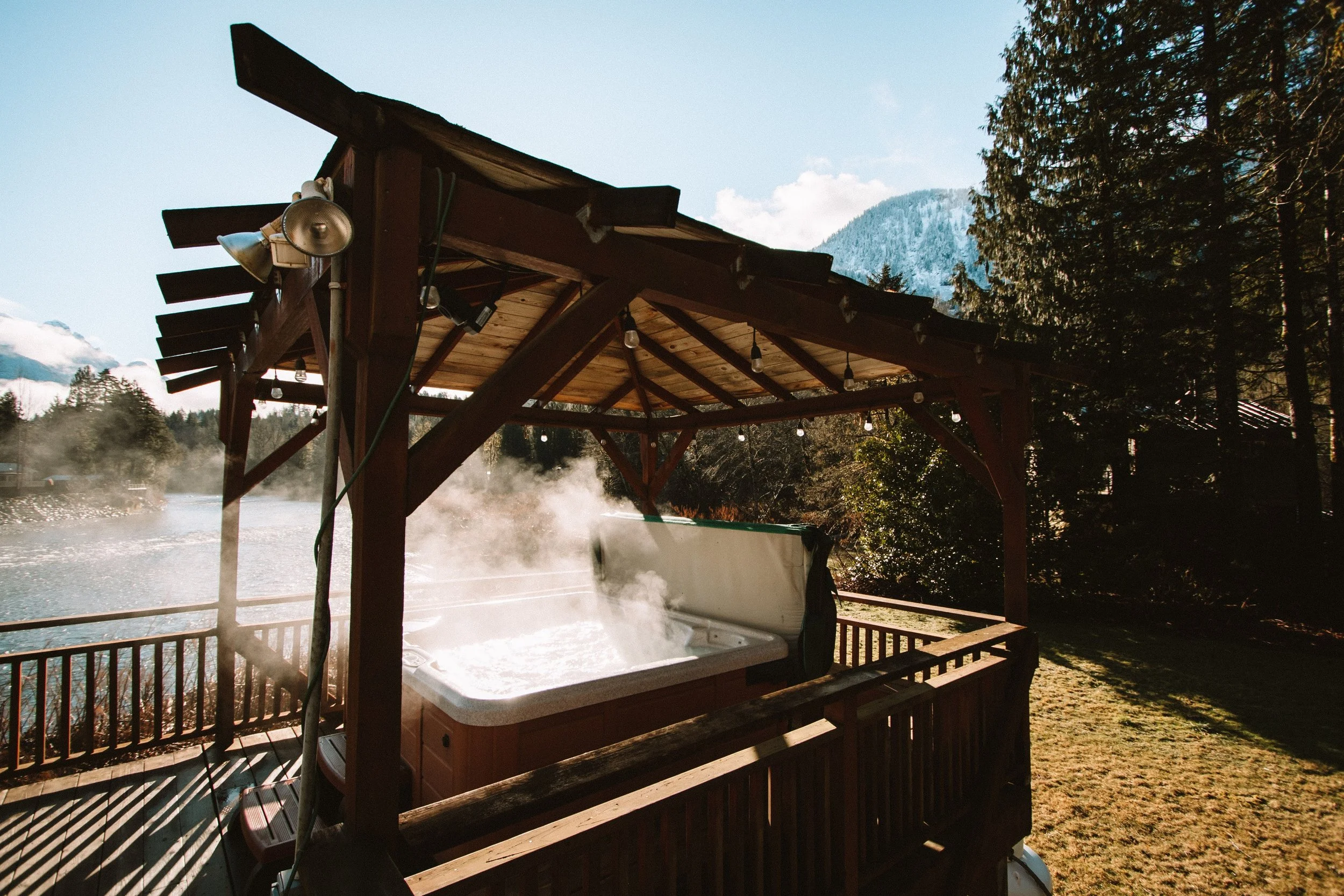 Skykomish Vida Chalet. Index, Washington — PNW CASCADE CABINS