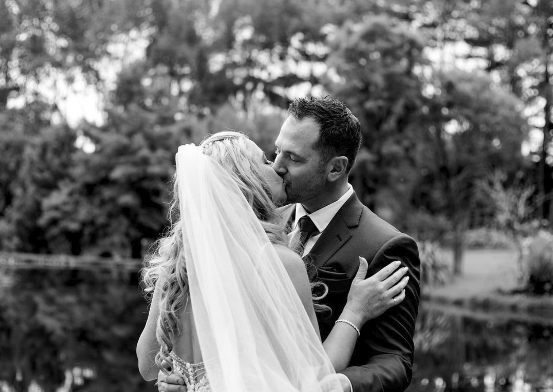Keeping Your Wedding Planning Under Control