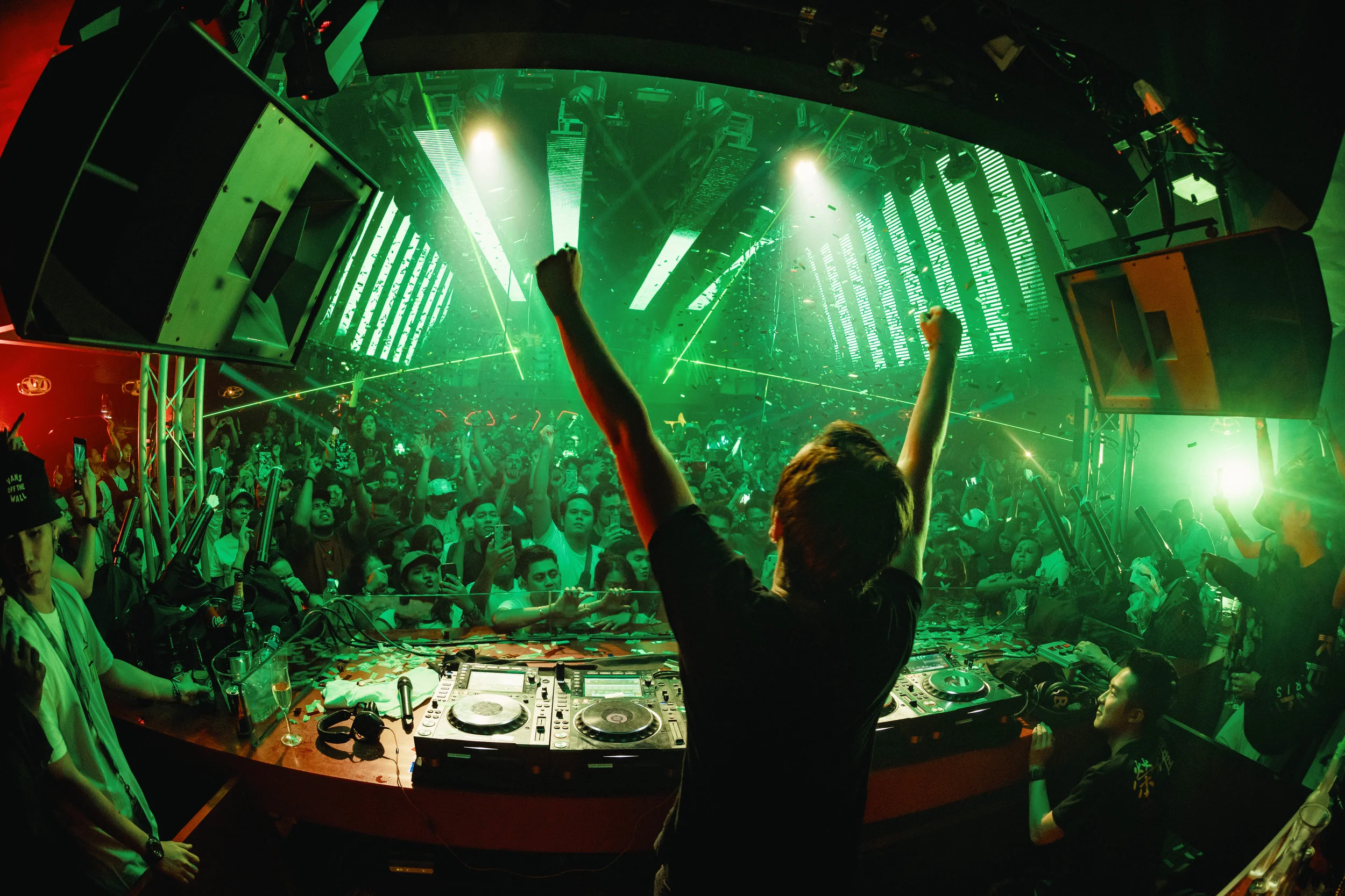  Andrew Rayel brought an eclectic radio-themed set of stop-start fun that got the fans dancing all night long at Zouk KL.   