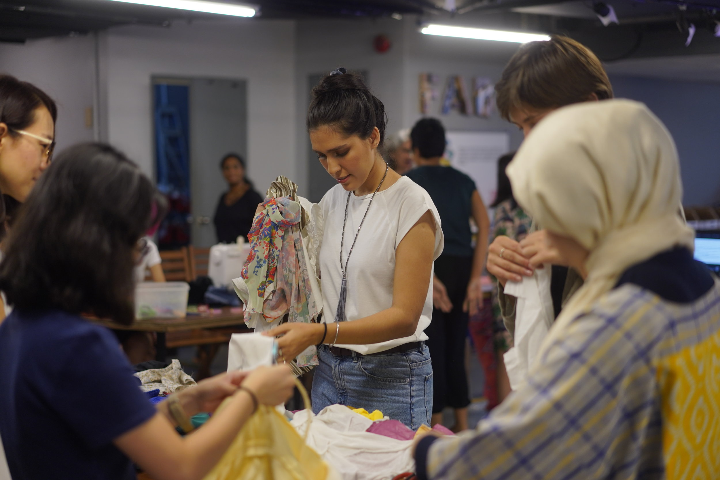 [WORKSHOP] Sustainable Fashion_ Making Clothes from Reusable Materials.JPG