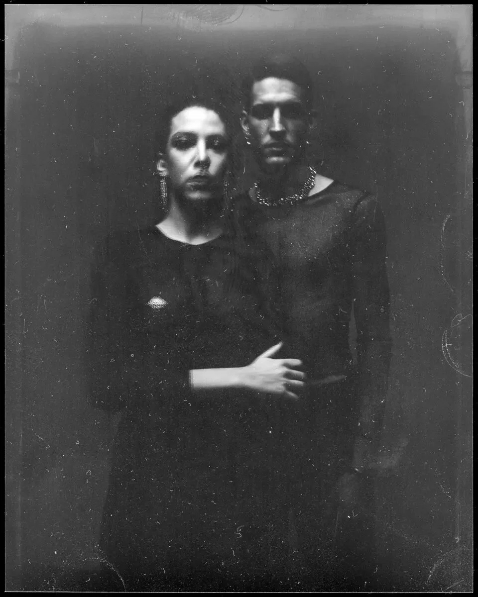 @alkistis_giraud and @chroukrou on 25-year-old large format orthochromatic film (Kodak Ultratec UGF).

no photoshop.

mua @irirized
kudos to @panos.astor.koffas 

#analog #largeformat #4x5 #film #ToyoView #ToyoView45GX #largeformatphotography #viewca