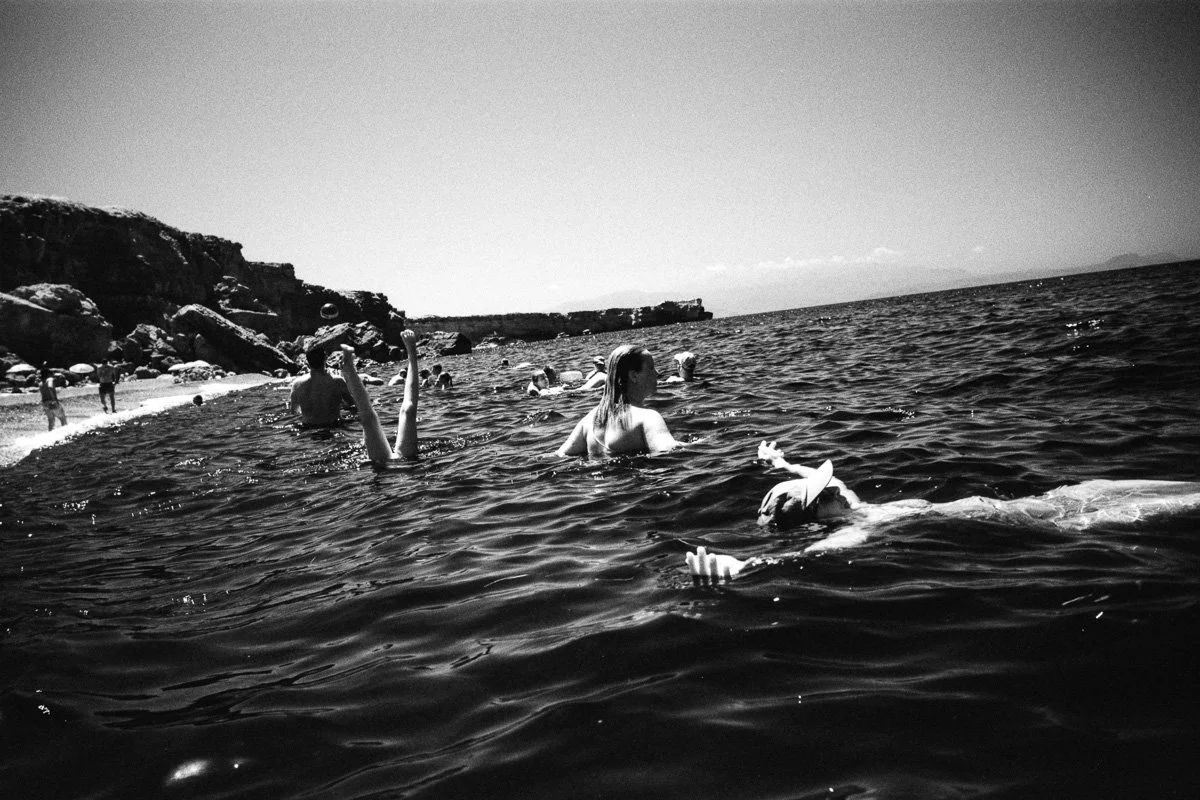 Leica M4 | Voigtlander 28mm/f2.8 | Rollei Infrared 400 | Hoya R72