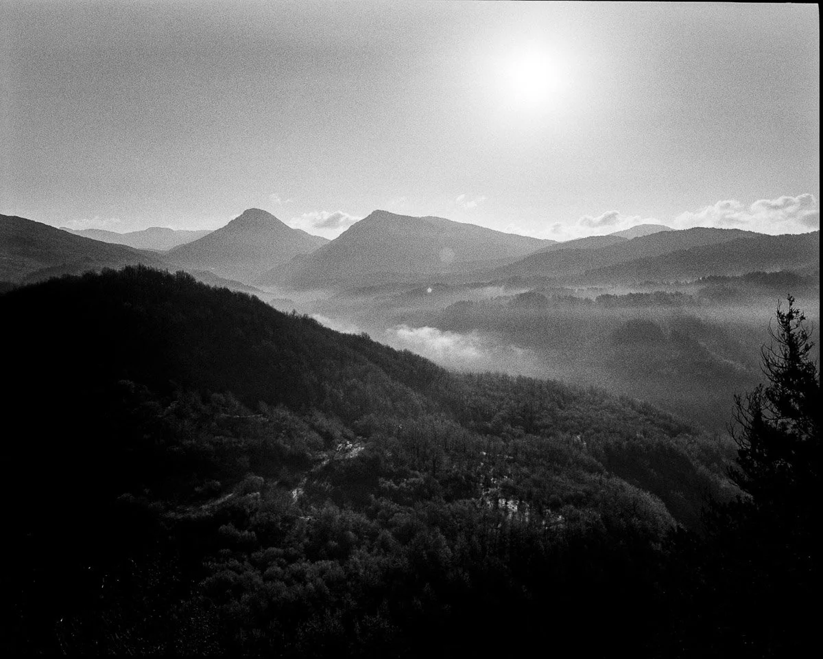 20240315__07__MAMIYA7_ILFORDHP5_LANDSCAPES---004_thodorismarkou_1200px.jpg