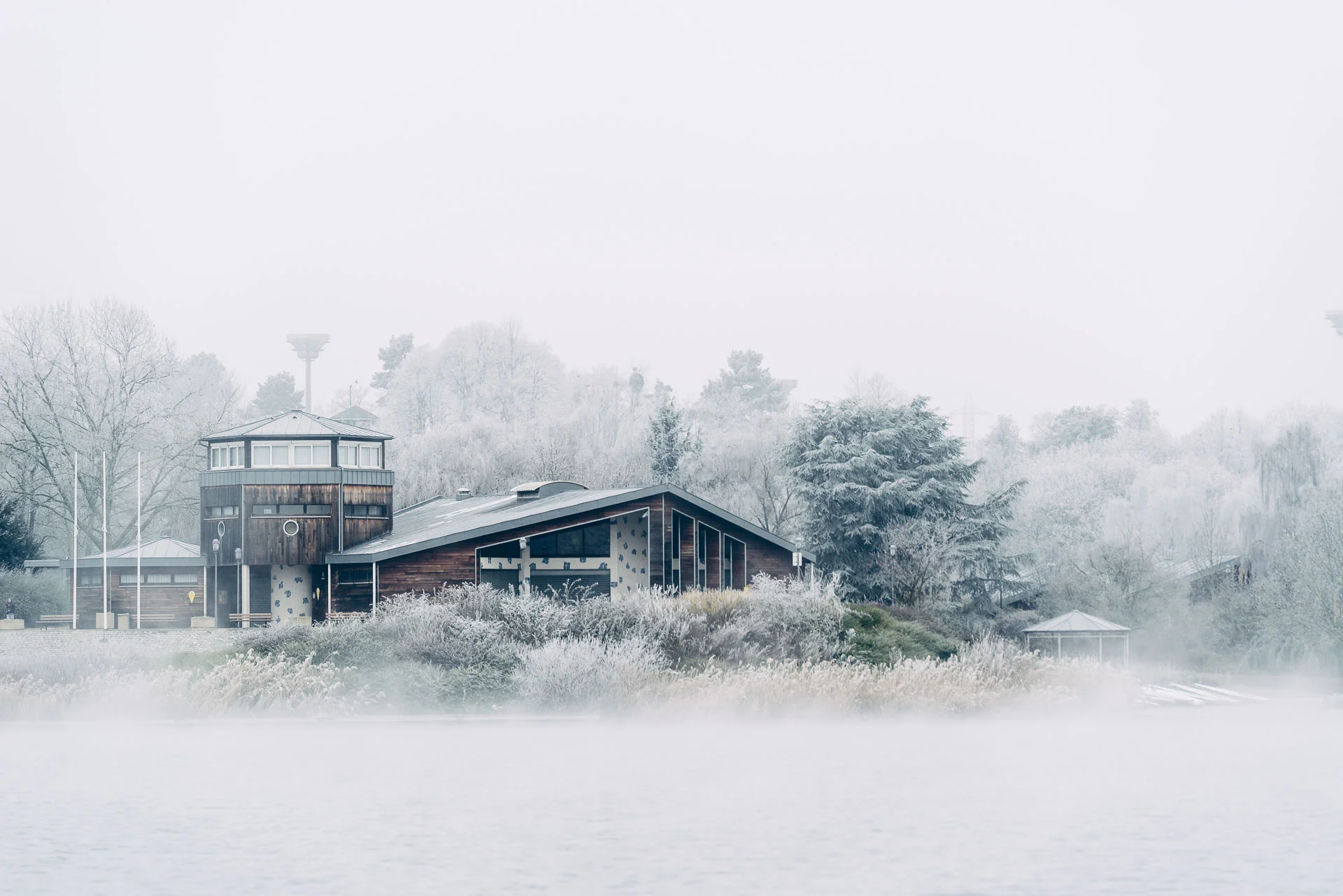 DiMiCoLoGy-Frozen Log Cabin-.jpg