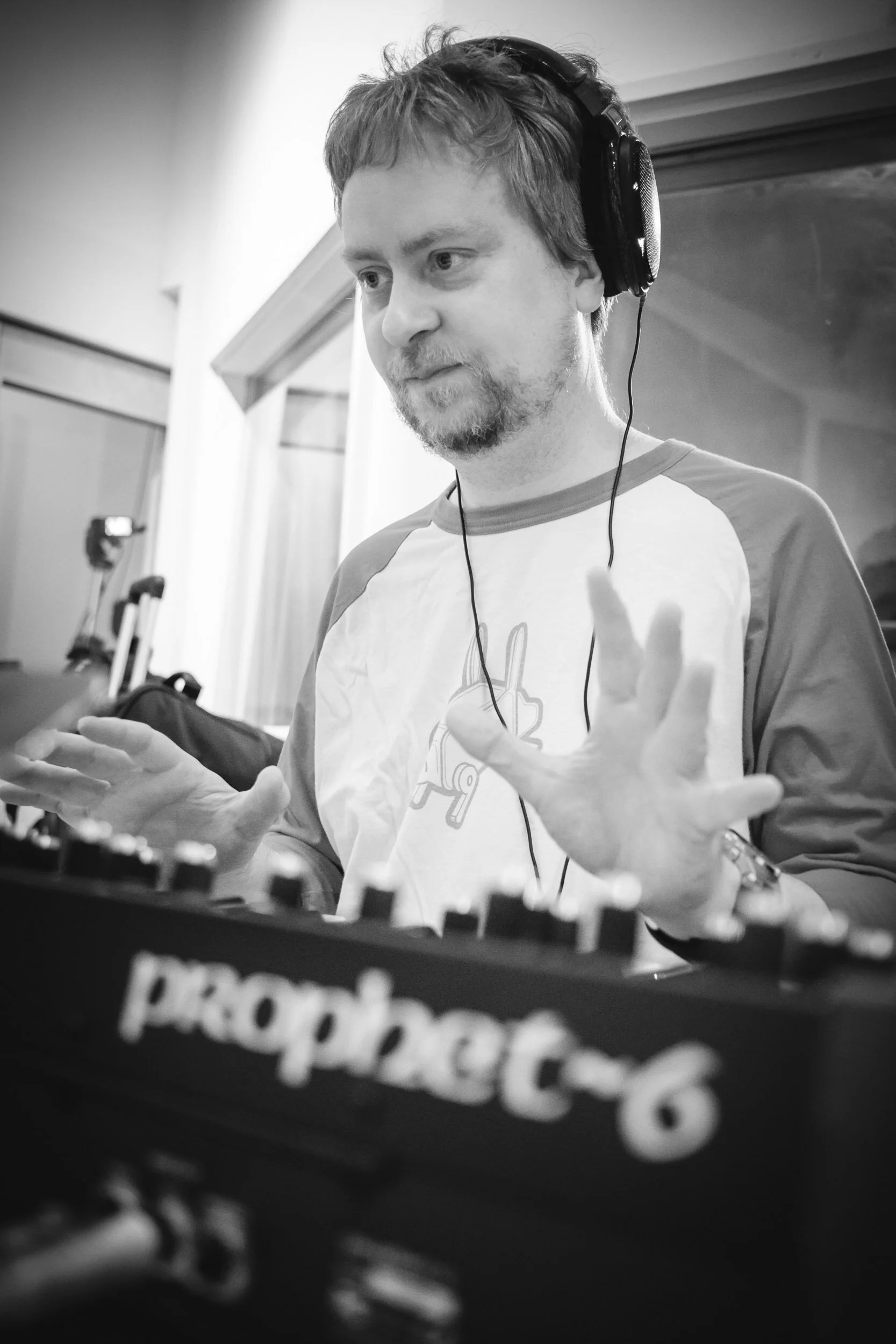 DiMiCoLoGy-TRICKSTER - The Sky Below - Session BW-4255.jpg