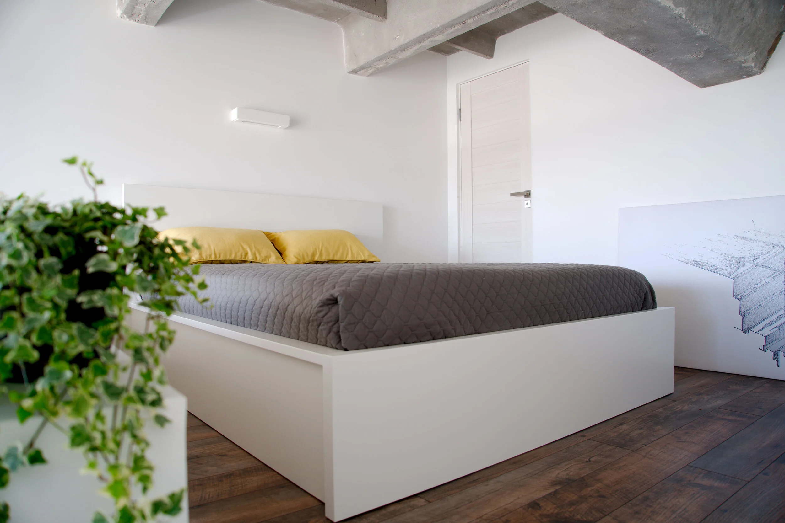 04 city loft bedroom.jpg