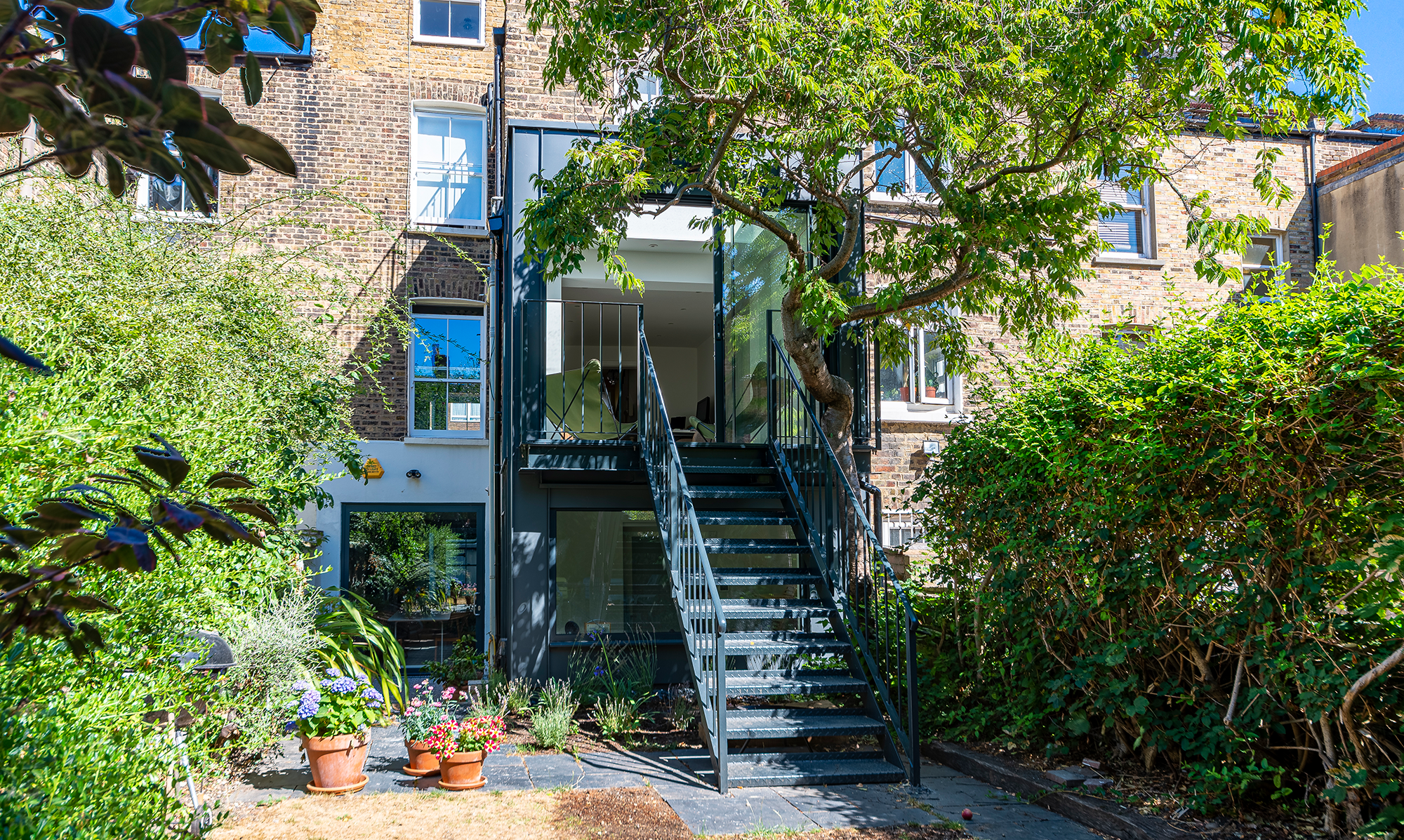 Builders-Team-6-Penshurst-Road WEB.png