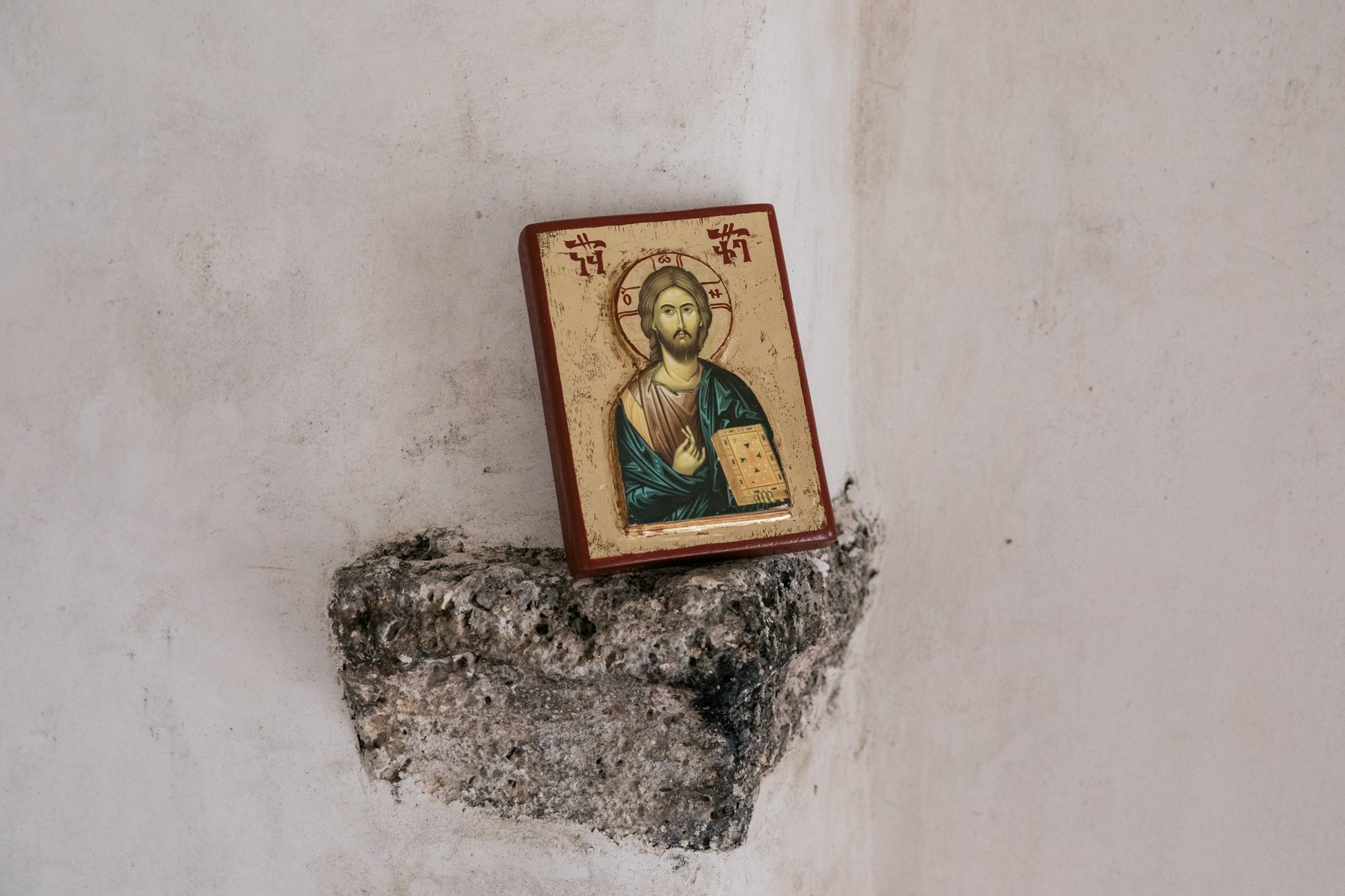  An icon in one of the chapels at Nekresi Monastery. 