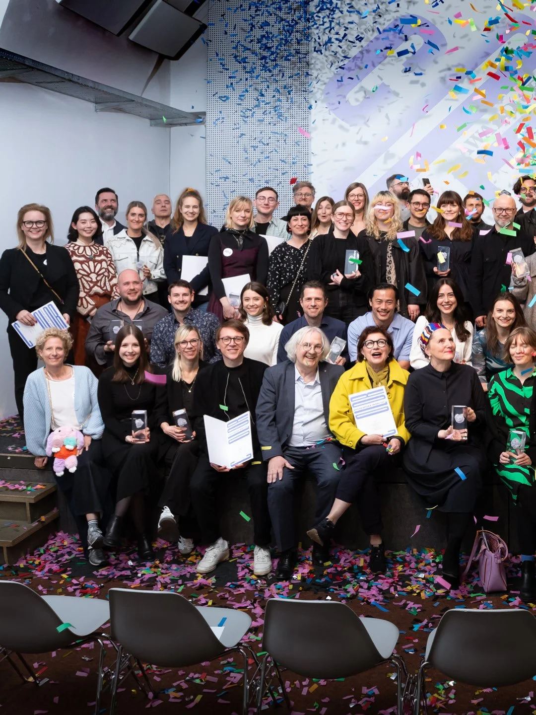 design-awards-studio-senseday-branding-design-sensory-branding-designagentur-wien-germandesignaward-josephbinder_01.jpg