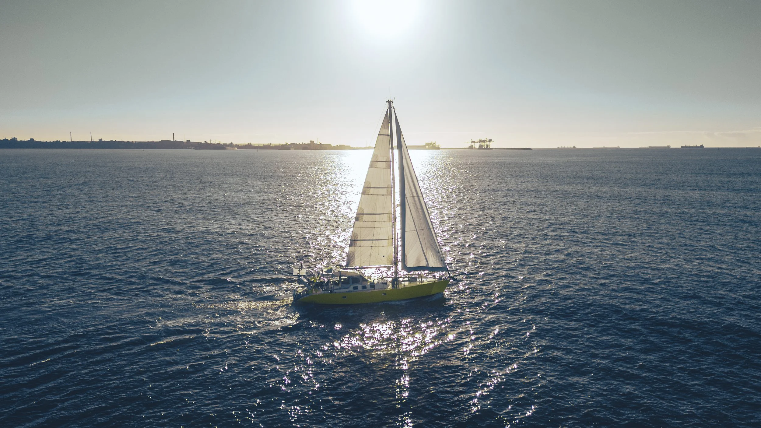 Voilier navigateur soleil