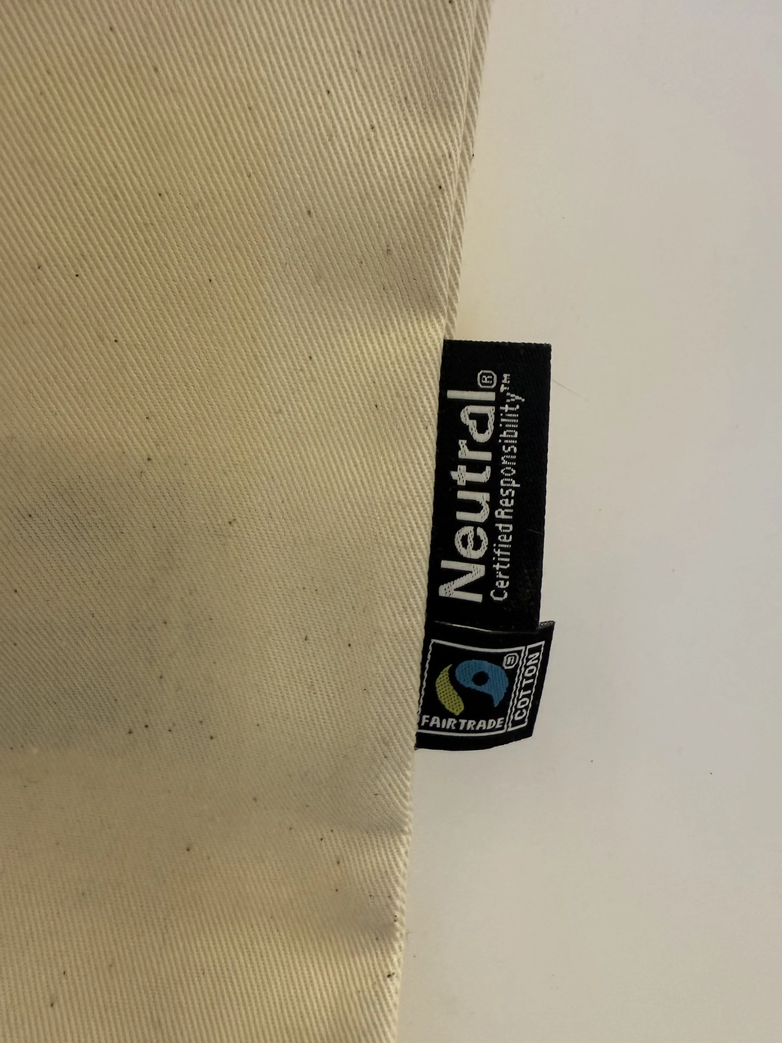 etiquette neutral.jpg