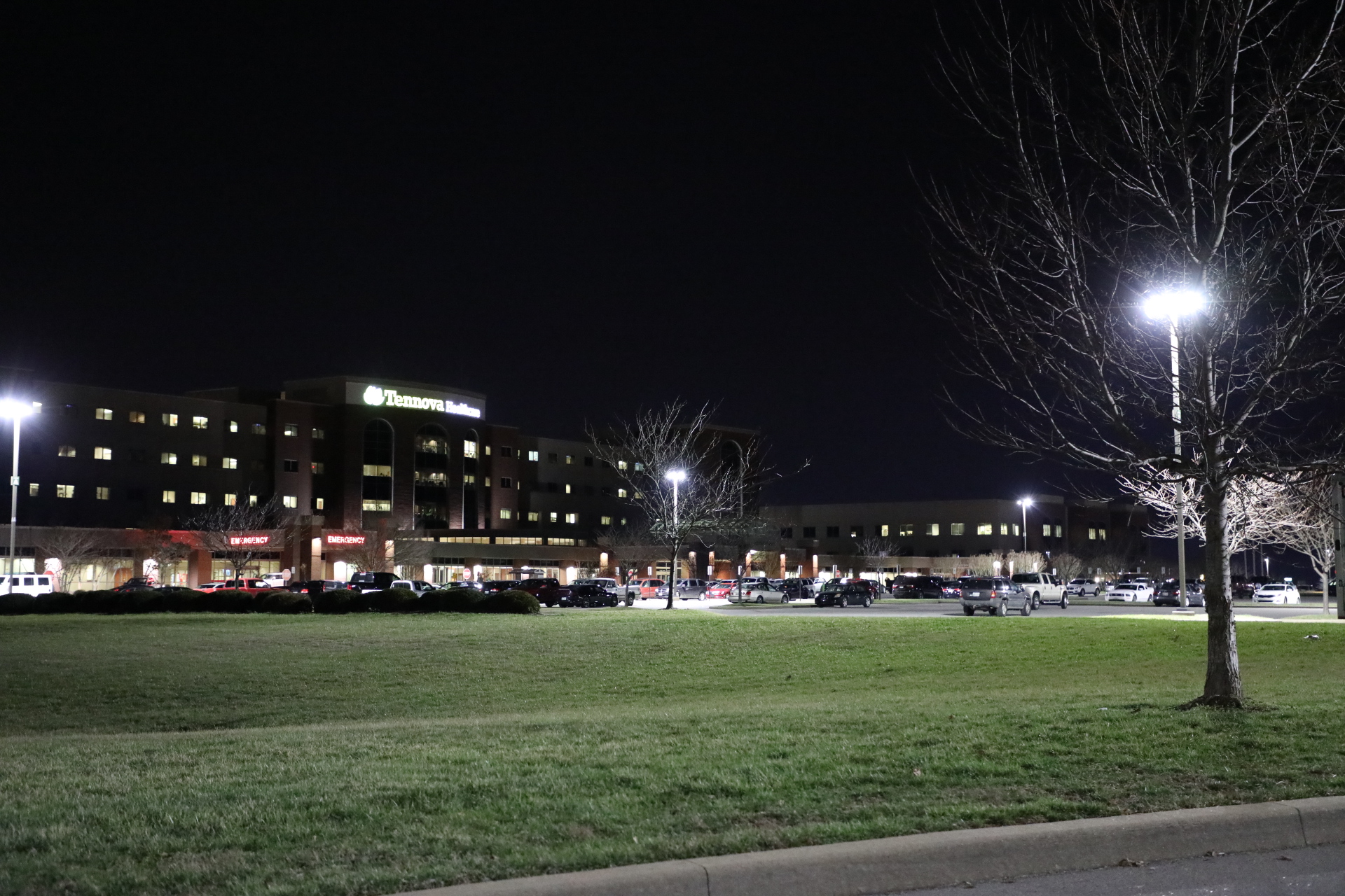Tennova Medical Center (Parking Lot Lights)