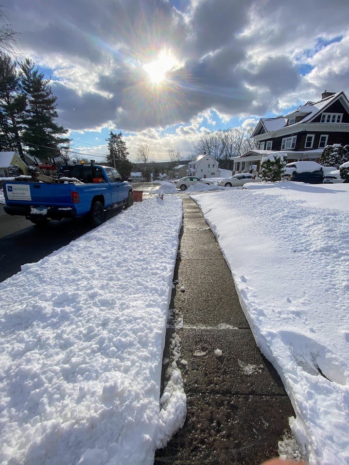 Sidewalk Snow Removal 2022.jpg