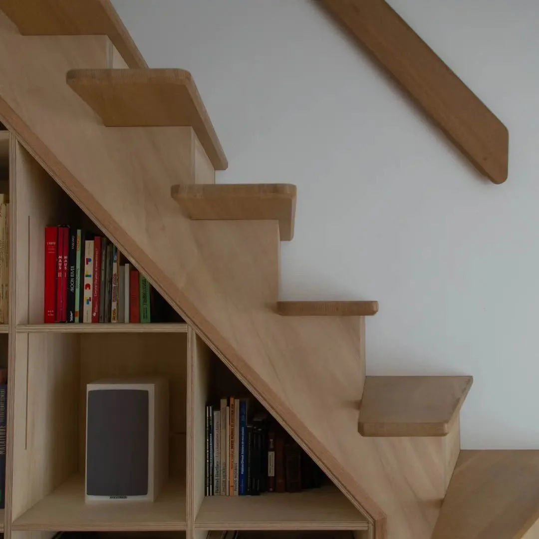 BONNE ANN&Eacute;E  2024

D&eacute;tails escalier balanc&eacute; sur mesure.

#escalier 
#stair 
#surmesure 
#grashopper3d 
#wood 
#agencement