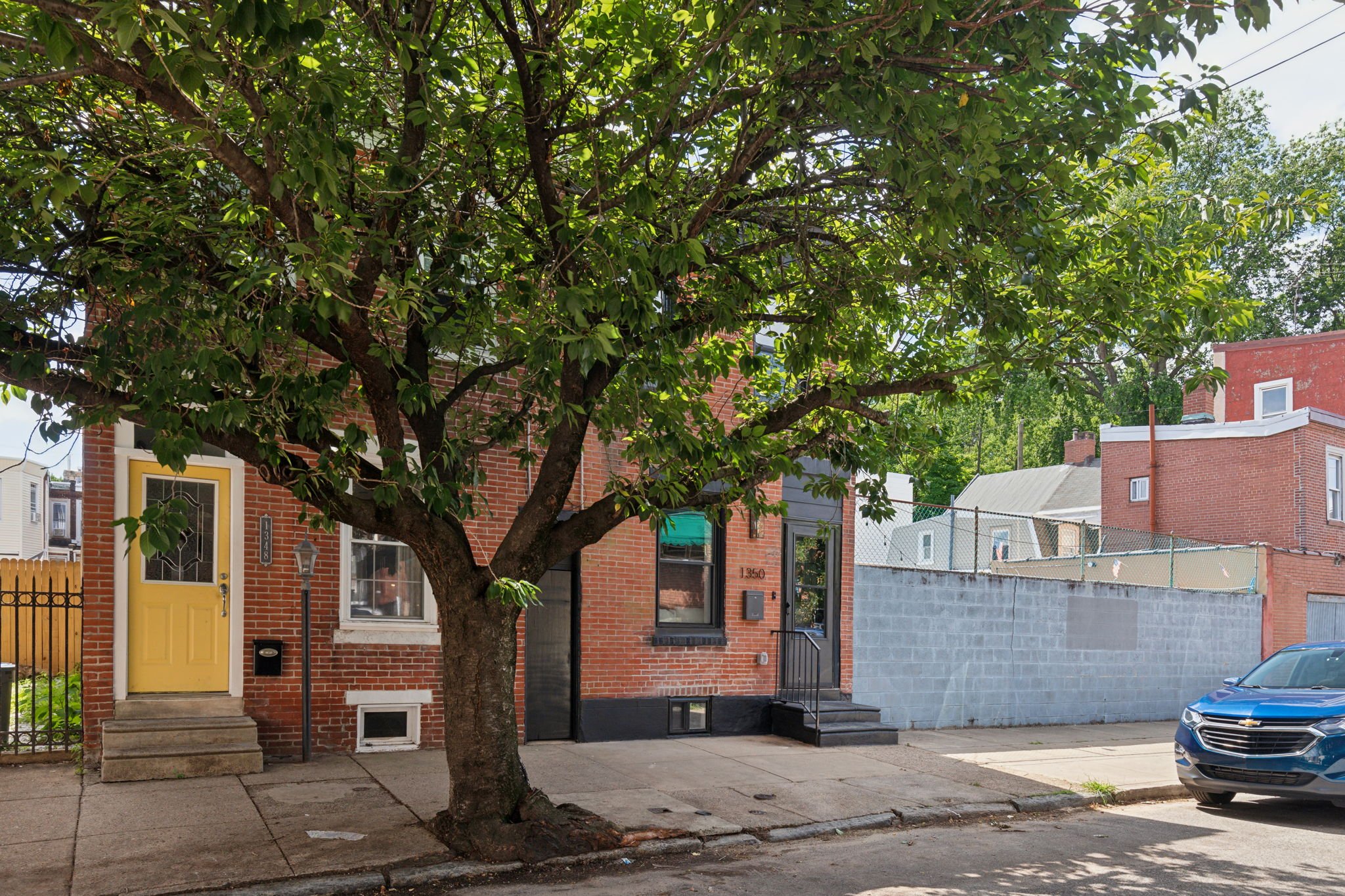 2-web-or-mls-1350-e-montgomery-ave.jpg