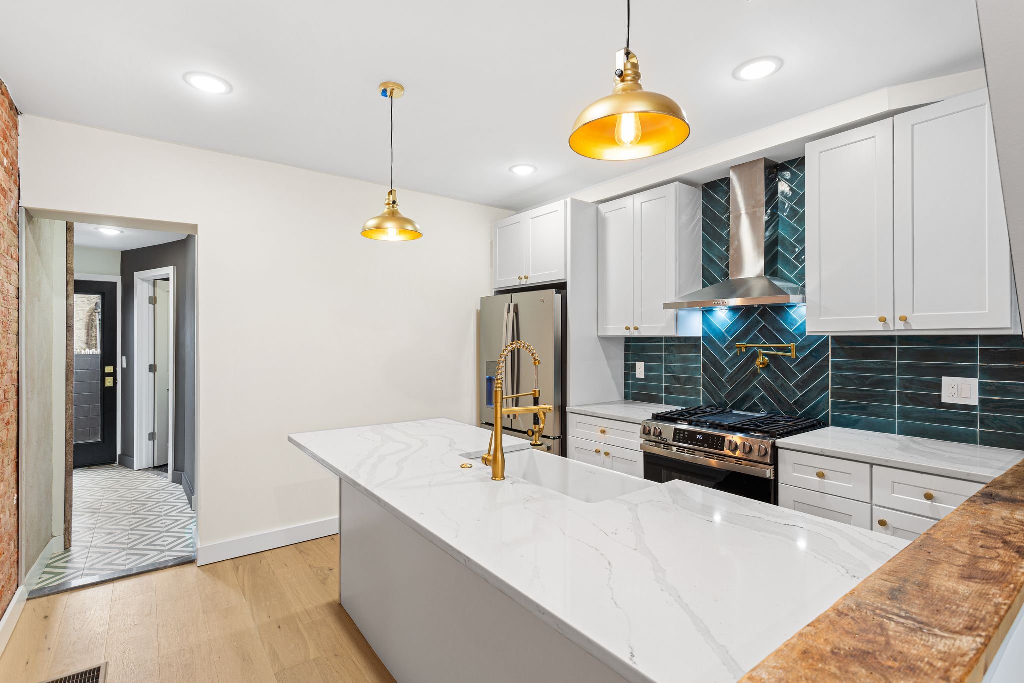 2341 Belgrade St-Full-2.jpg