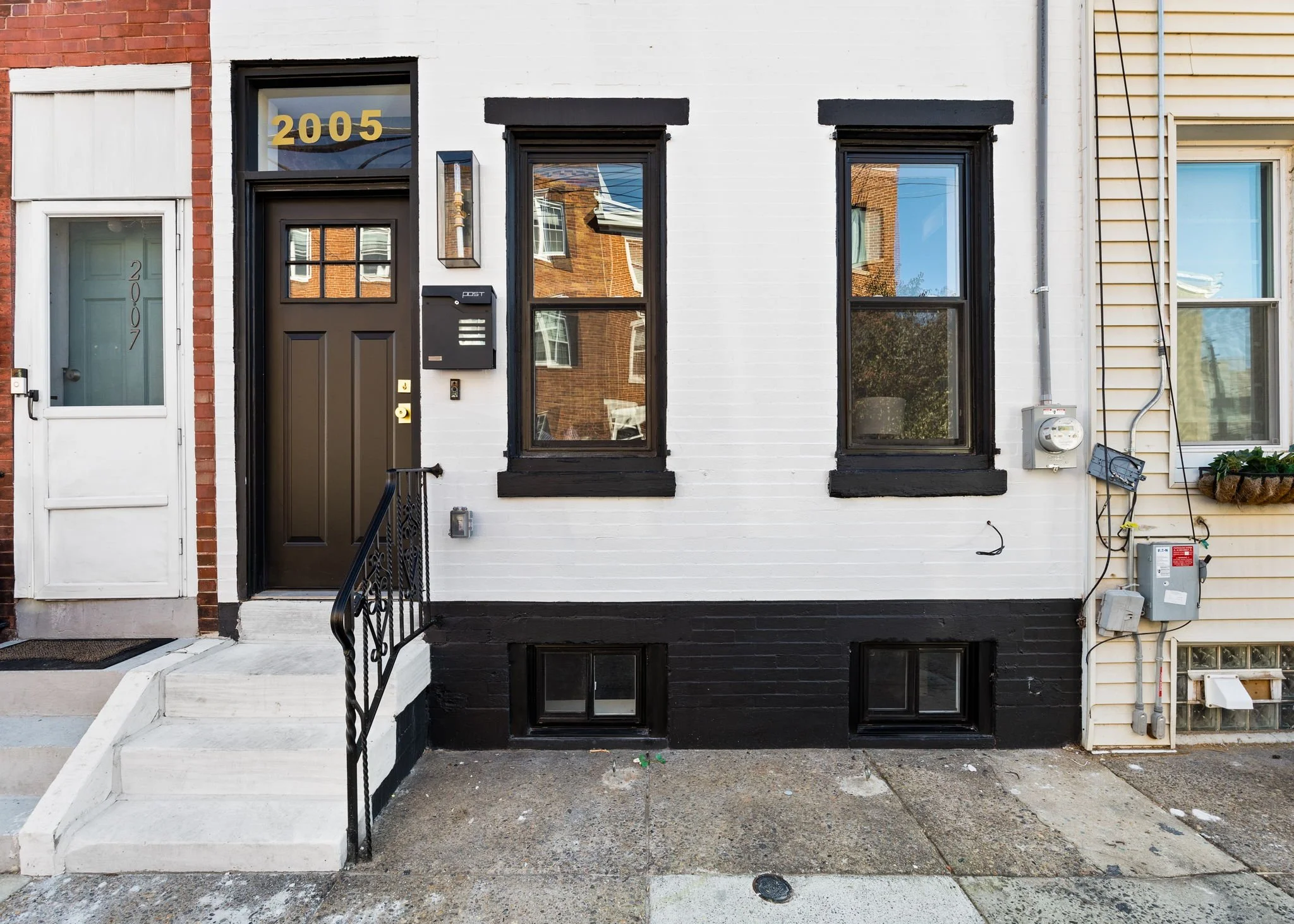 4-web-or-mls-2005-tulip-st.jpg