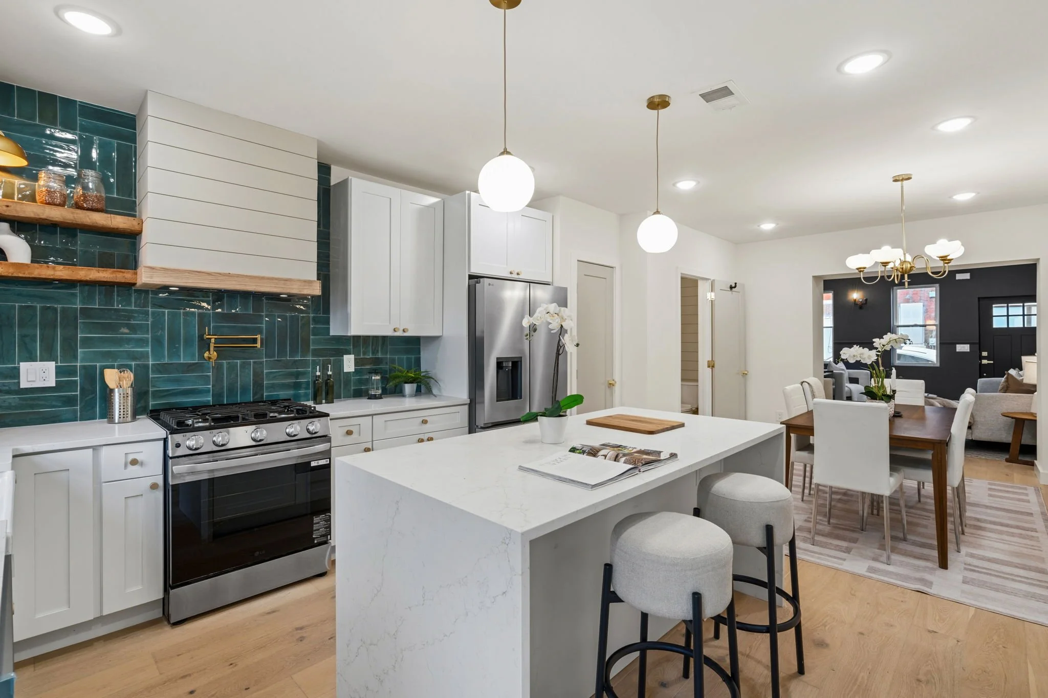 14-web-or-mls-1530-n-lawrence-st.jpg