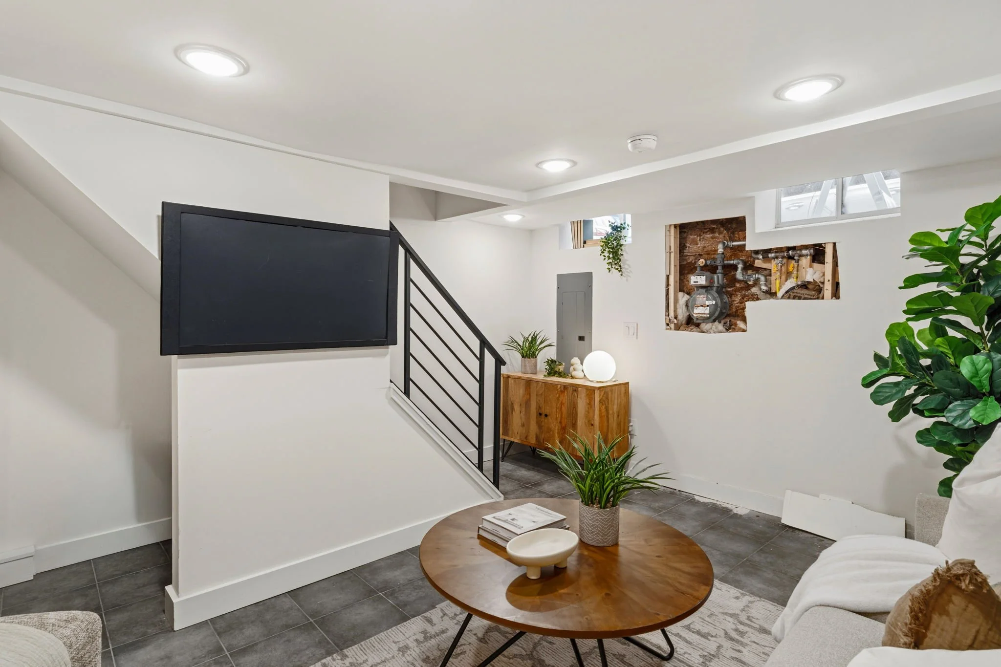 22-web-or-mls-1530-n-lawrence-st.jpg