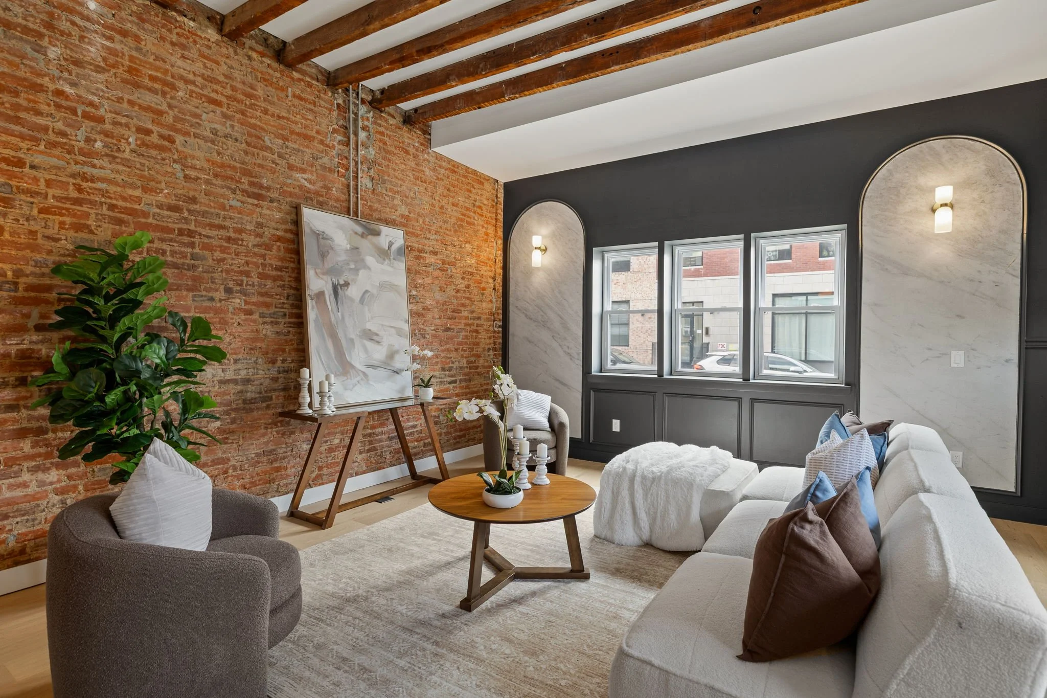 13-web-or-mls-643-moore-st.jpg