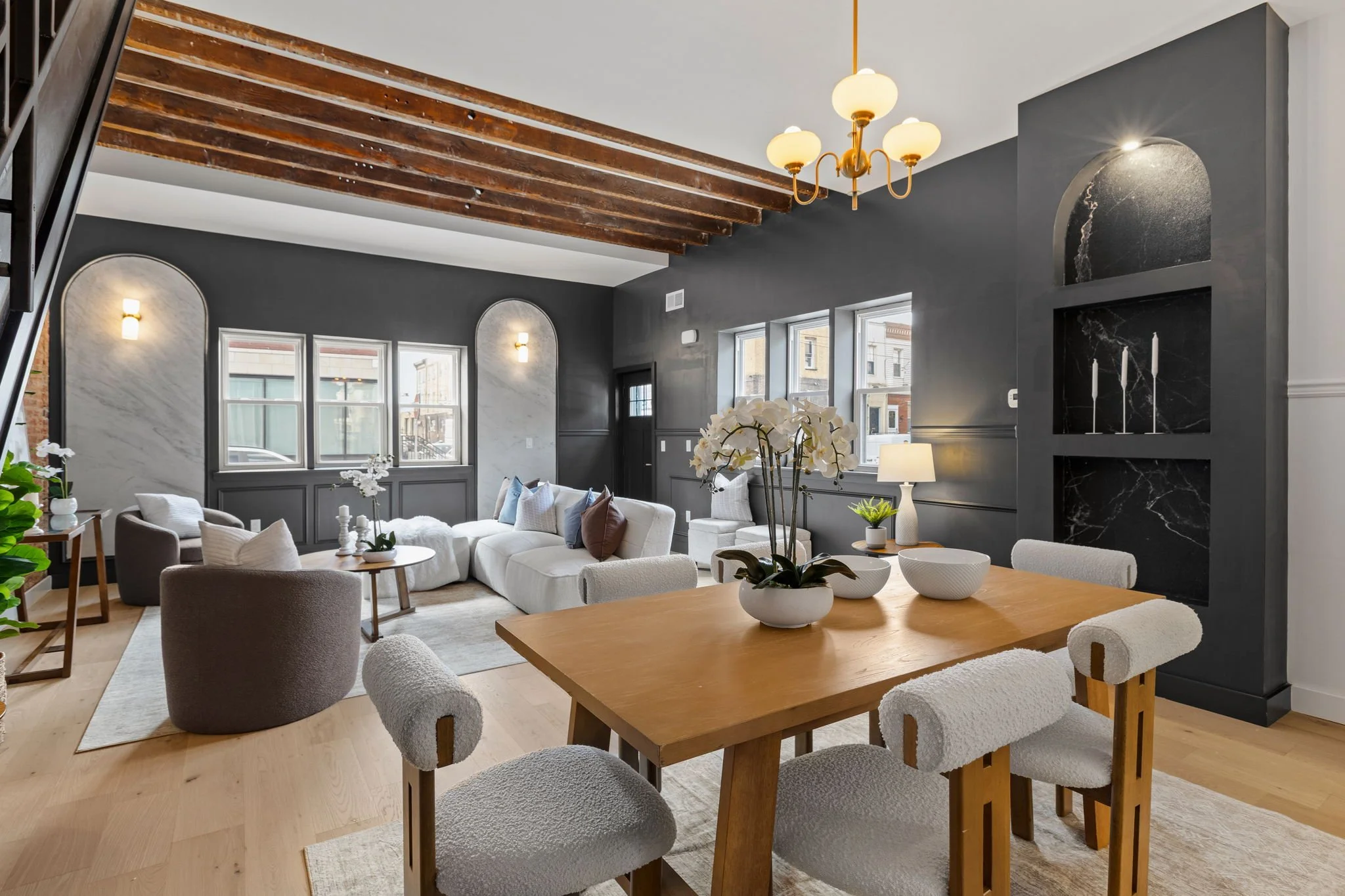 18-web-or-mls-643-moore-st.jpg