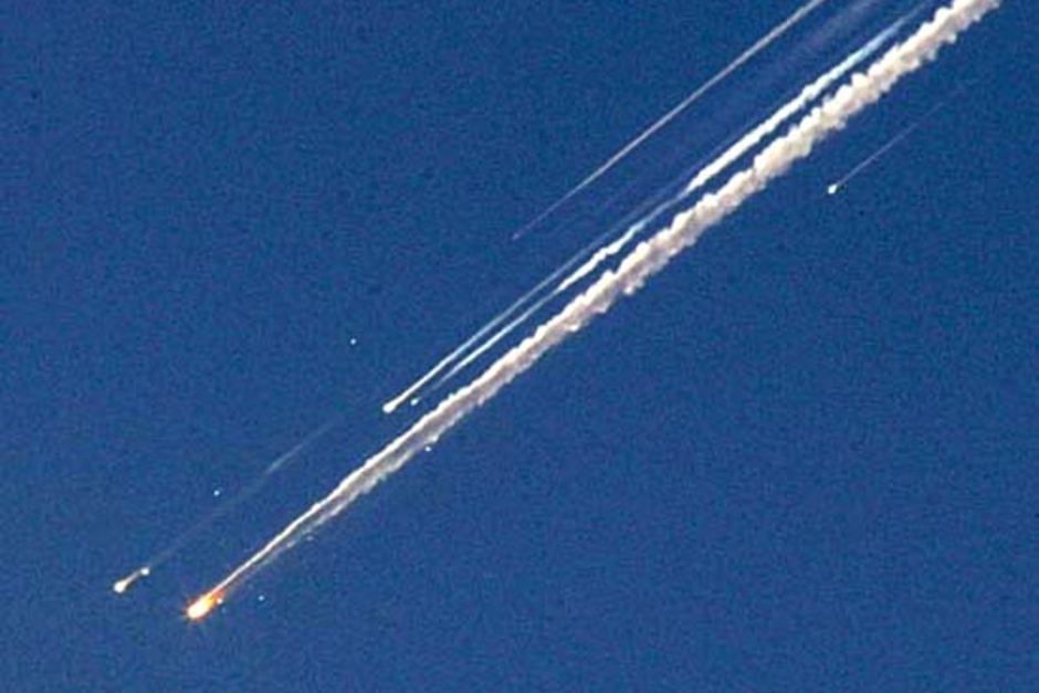 The space shuttle Columbia disintegrating in the atmosphere (Creative Commons)